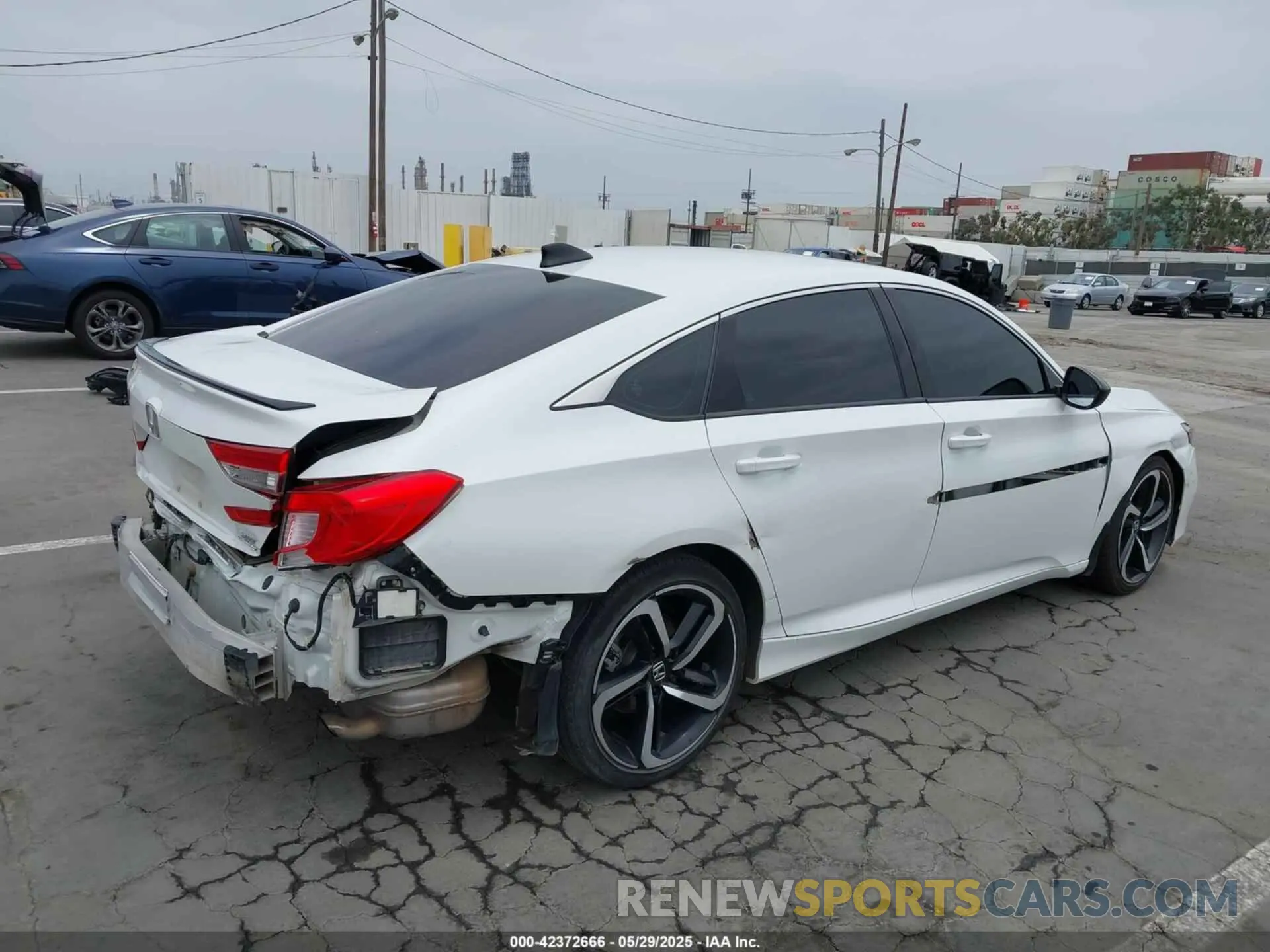 6 Photograph of a damaged car 1HGCV2F30MA007656 HONDA ACCORD 2021