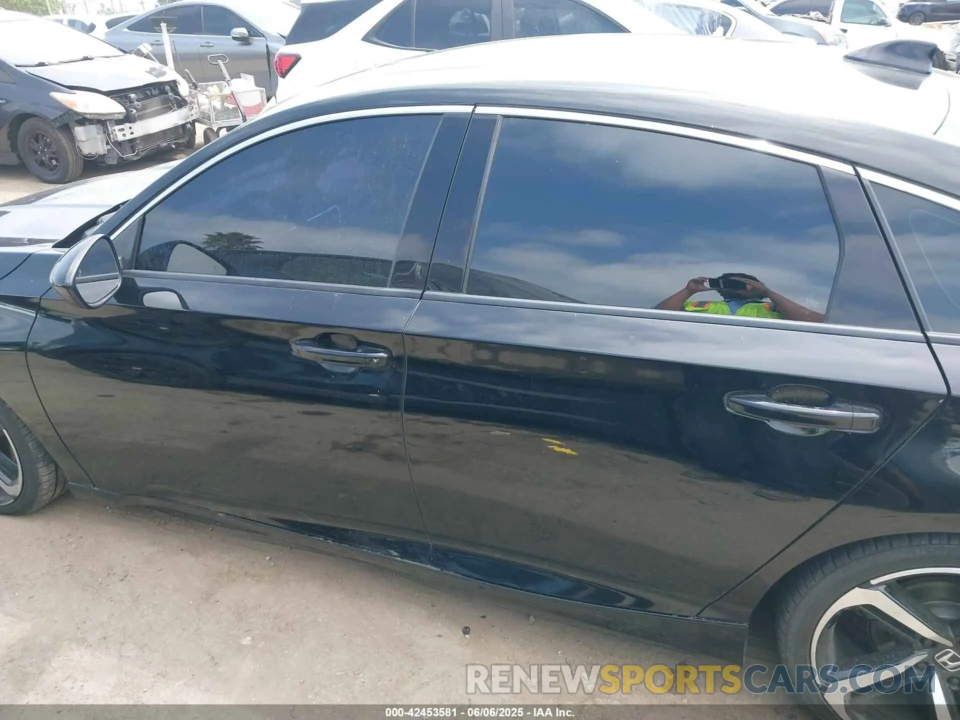 14 Photograph of a damaged car 1HGCV2F30MA014350 HONDA ACCORD 2021