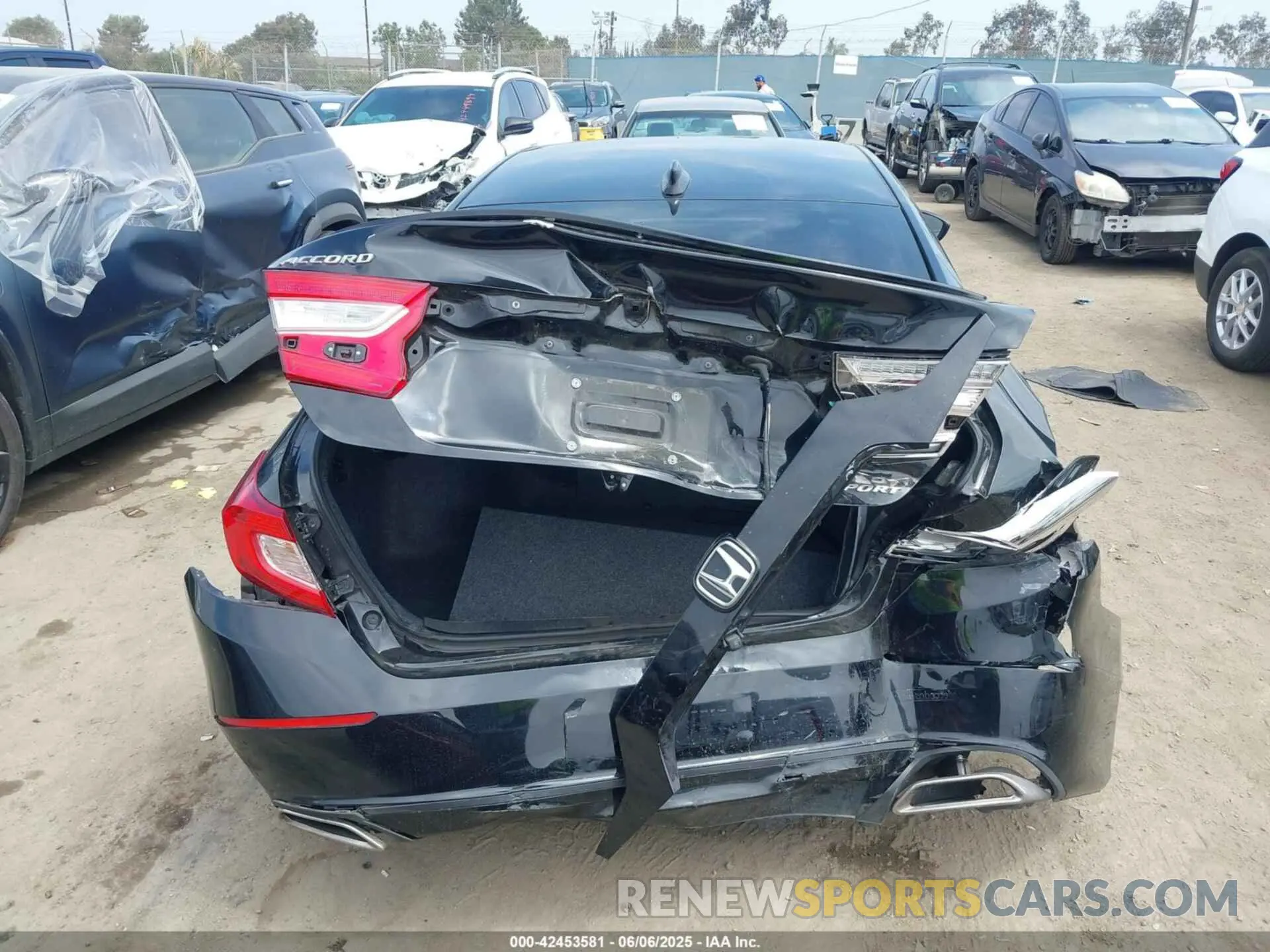 16 Photograph of a damaged car 1HGCV2F30MA014350 HONDA ACCORD 2021