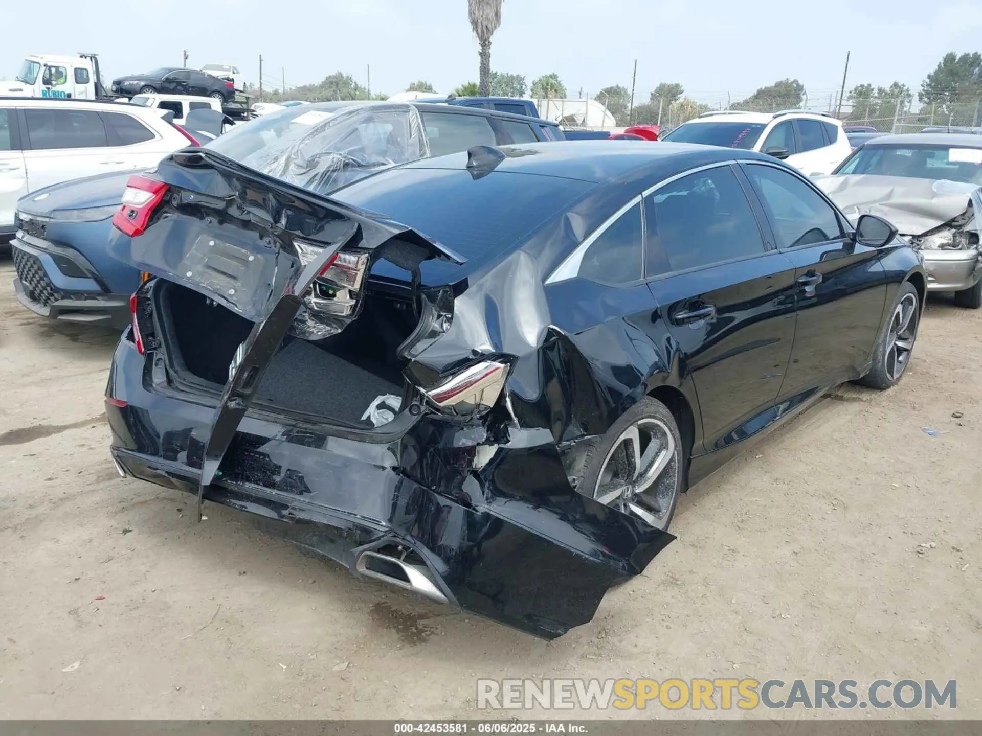4 Photograph of a damaged car 1HGCV2F30MA014350 HONDA ACCORD 2021