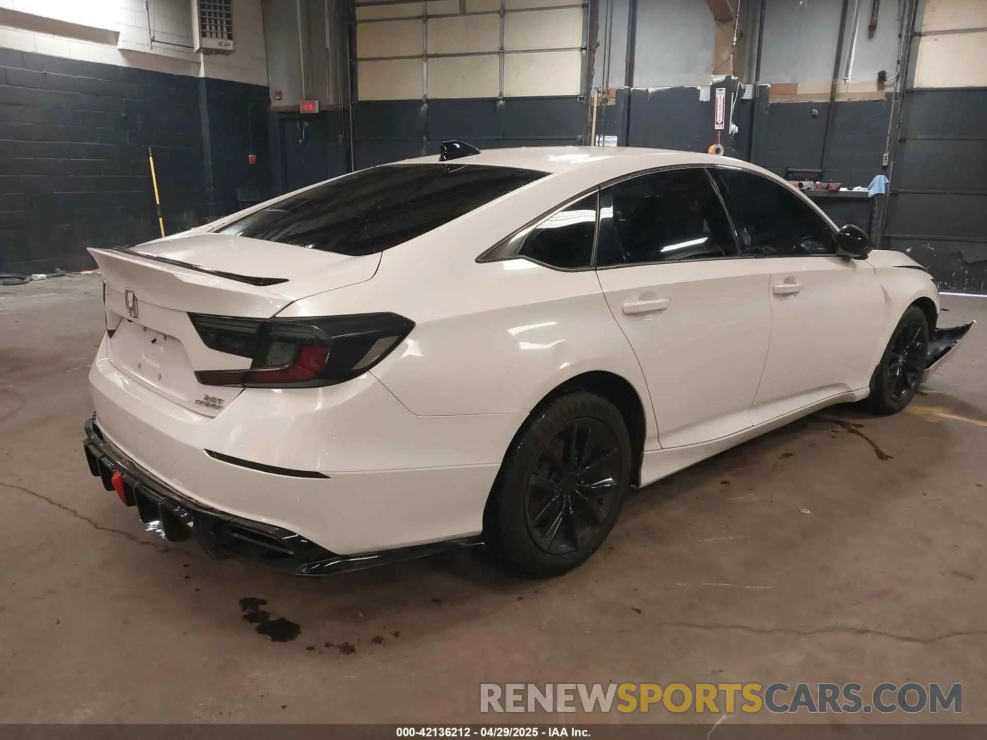 4 Photograph of a damaged car 1HGCV2F30MA033027 HONDA ACCORD 2021