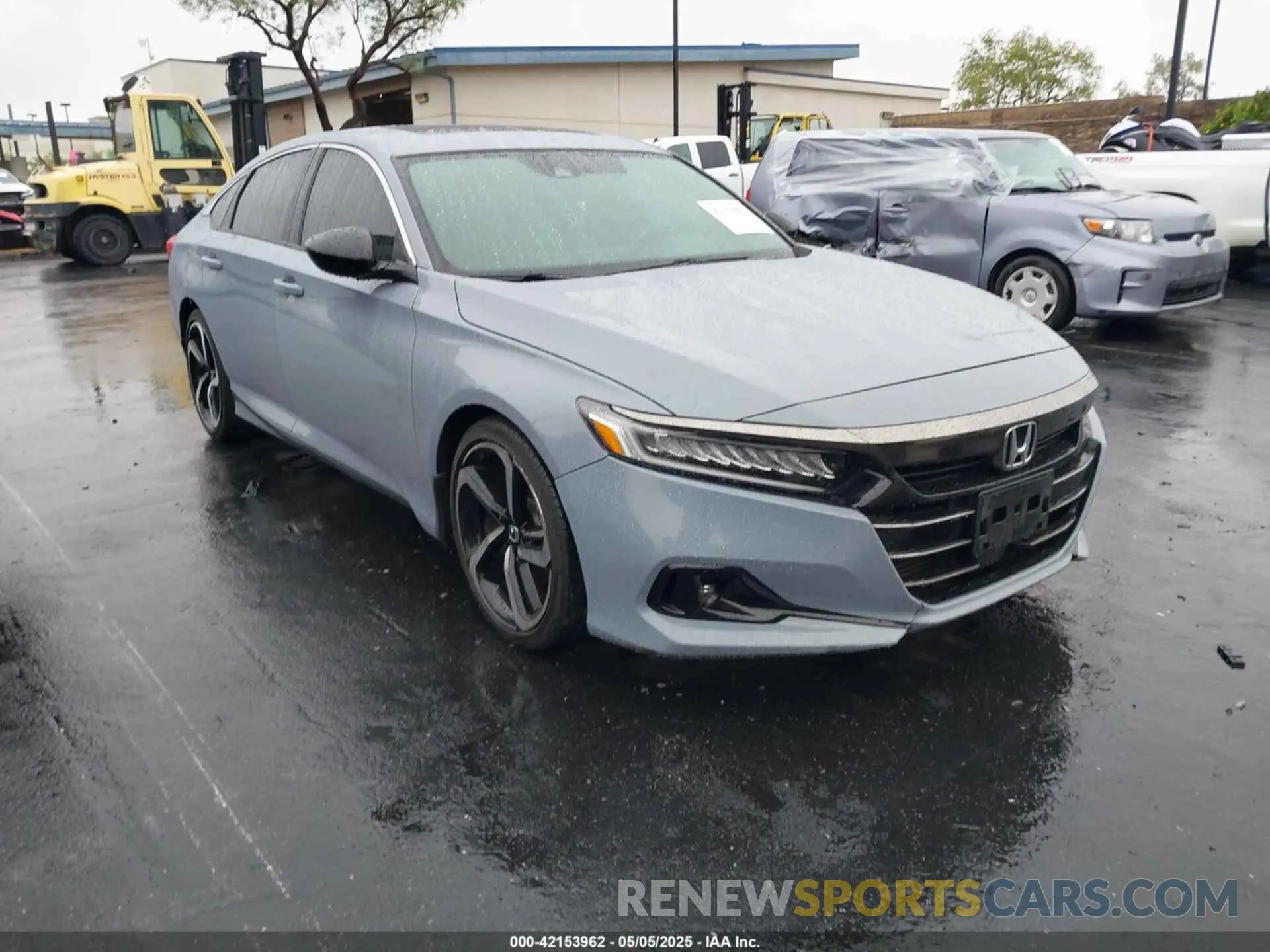 1 Photograph of a damaged car 1HGCV2F32MA002250 HONDA ACCORD 2021