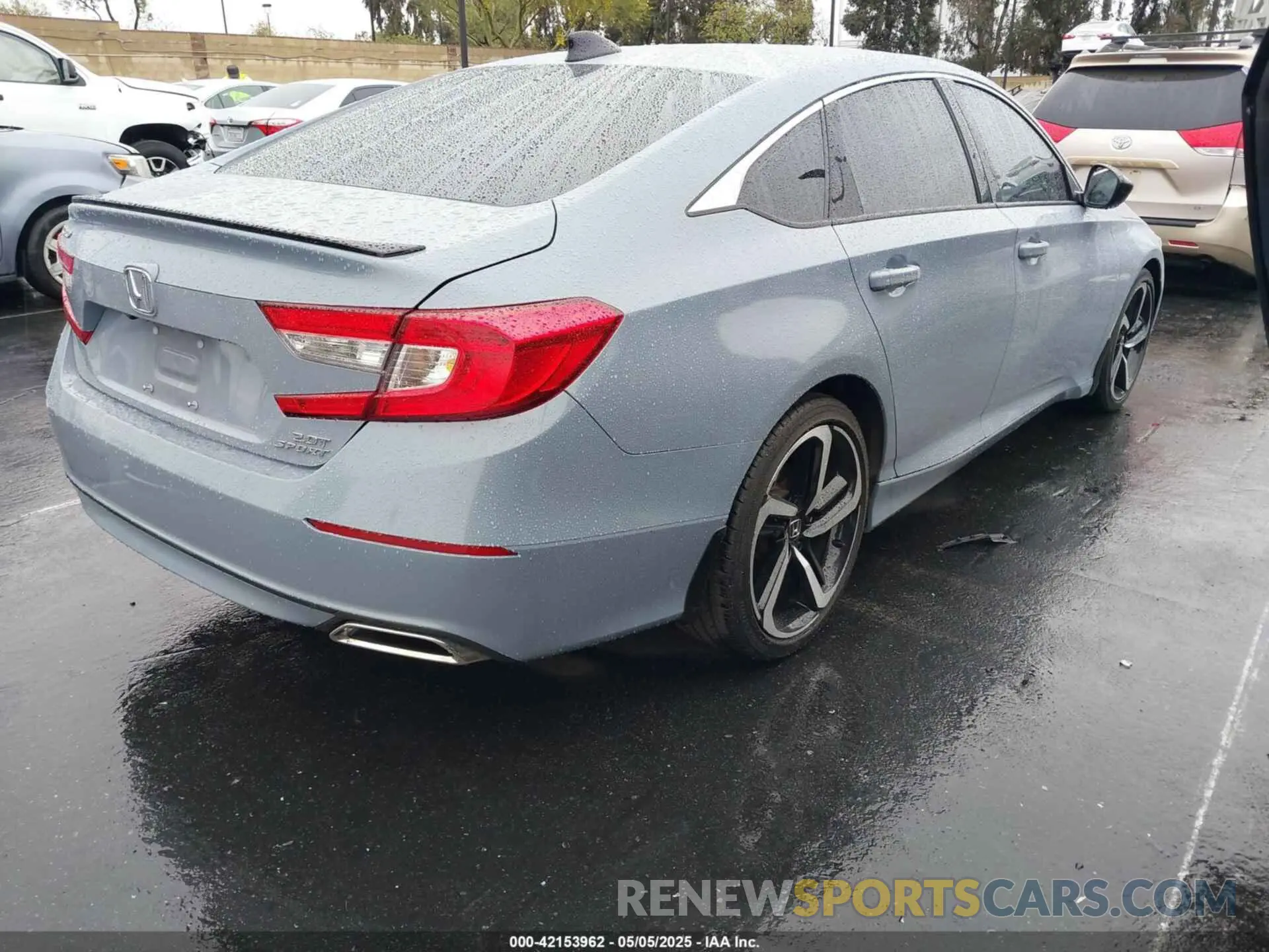 4 Photograph of a damaged car 1HGCV2F32MA002250 HONDA ACCORD 2021