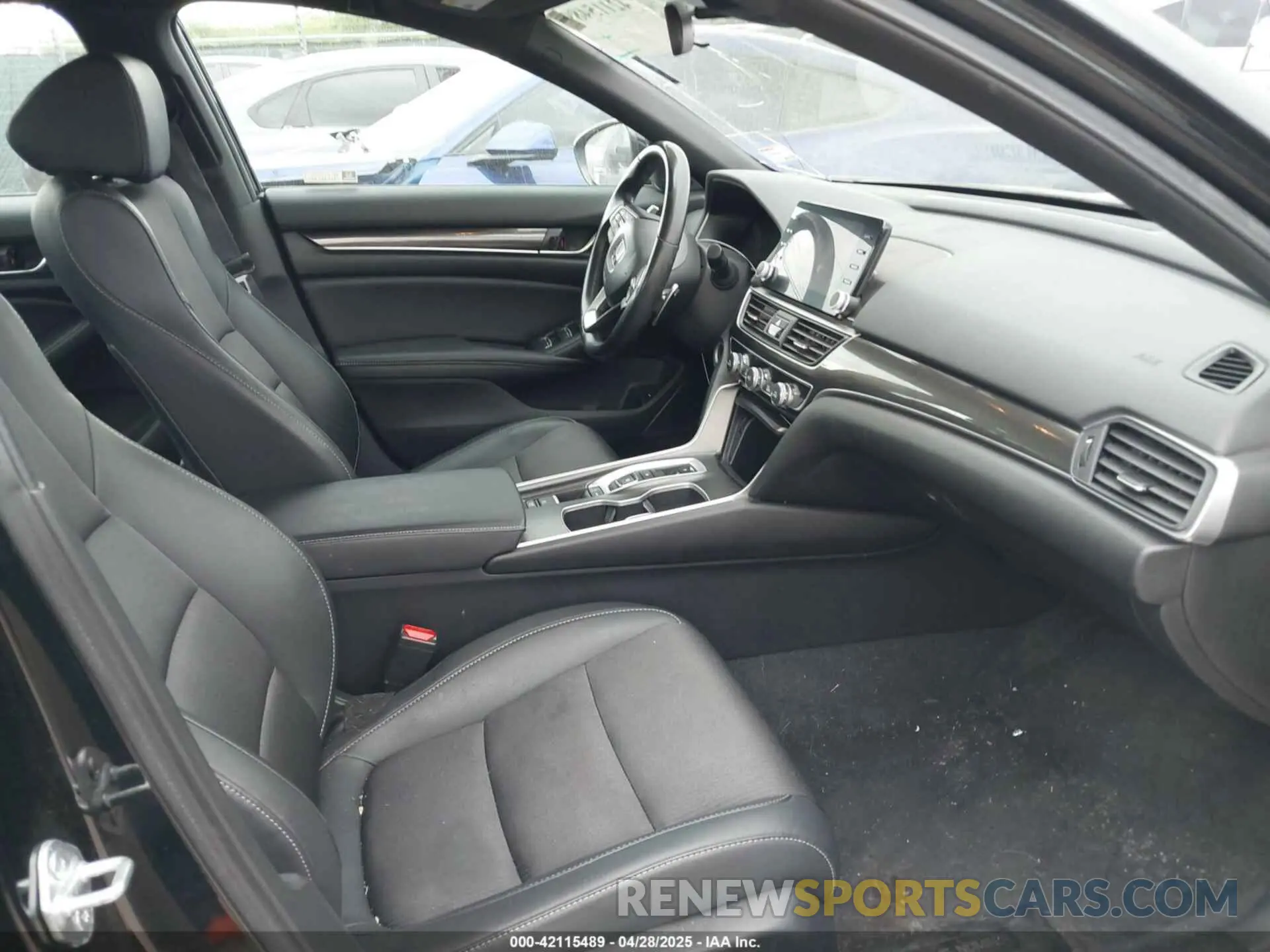 5 Photograph of a damaged car 1HGCV2F33MA028436 HONDA ACCORD 2021