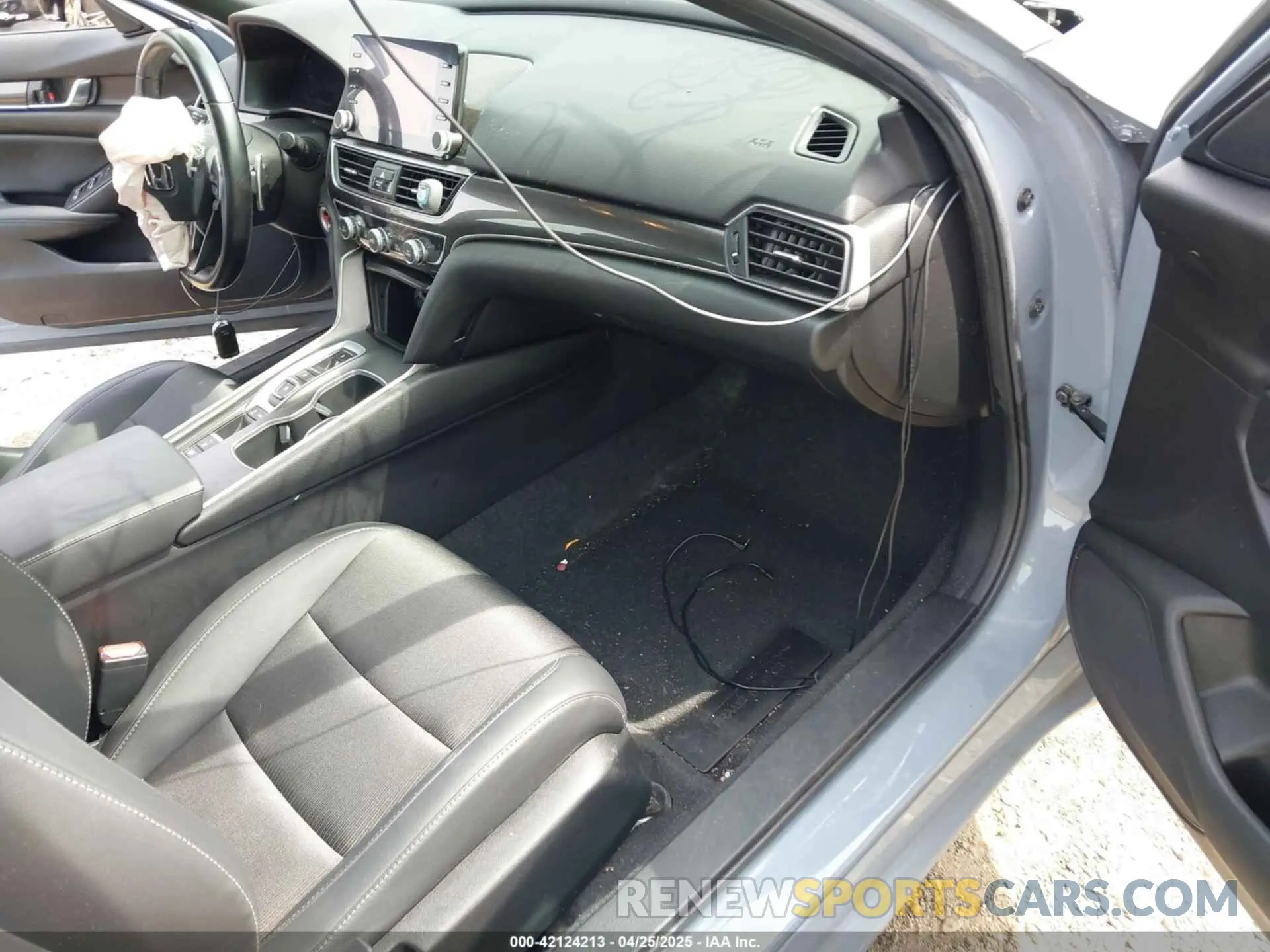 5 Photograph of a damaged car 1HGCV2F34MA018675 HONDA ACCORD 2021