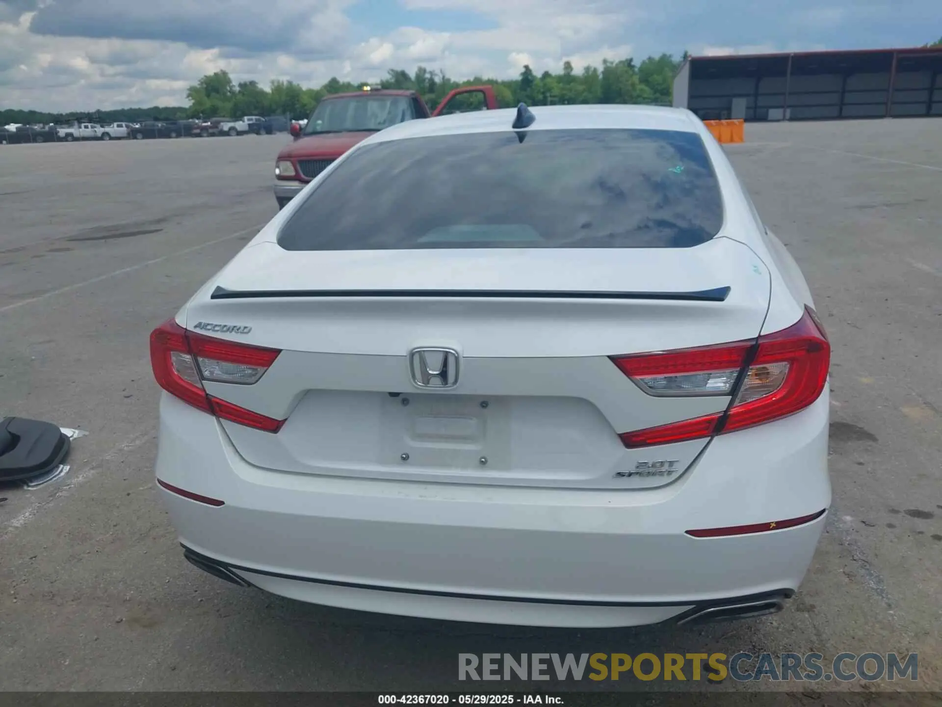 17 Photograph of a damaged car 1HGCV2F35MA005482 HONDA ACCORD 2021