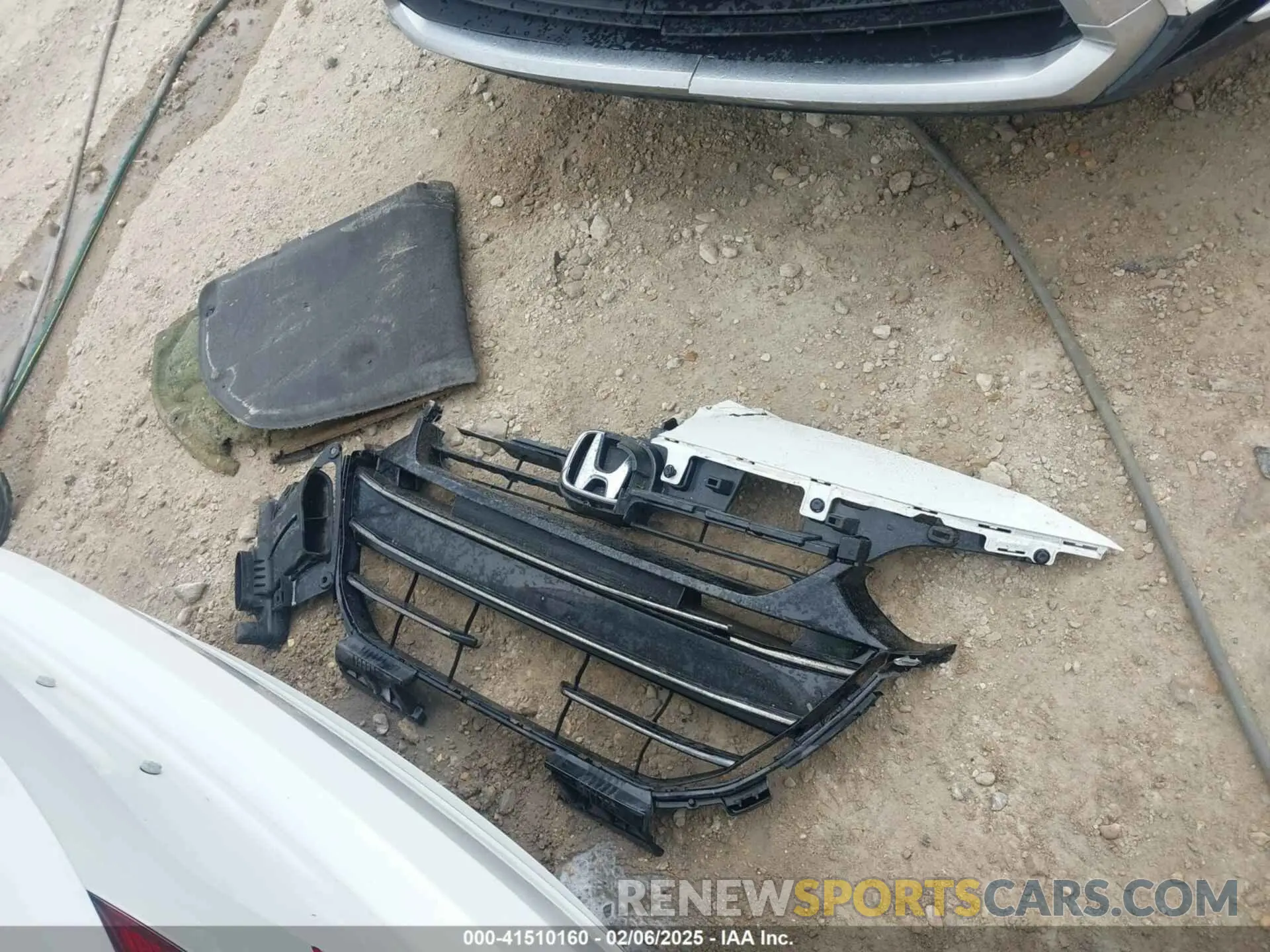 12 Photograph of a damaged car 1HGCV2F36MA008584 HONDA ACCORD 2021