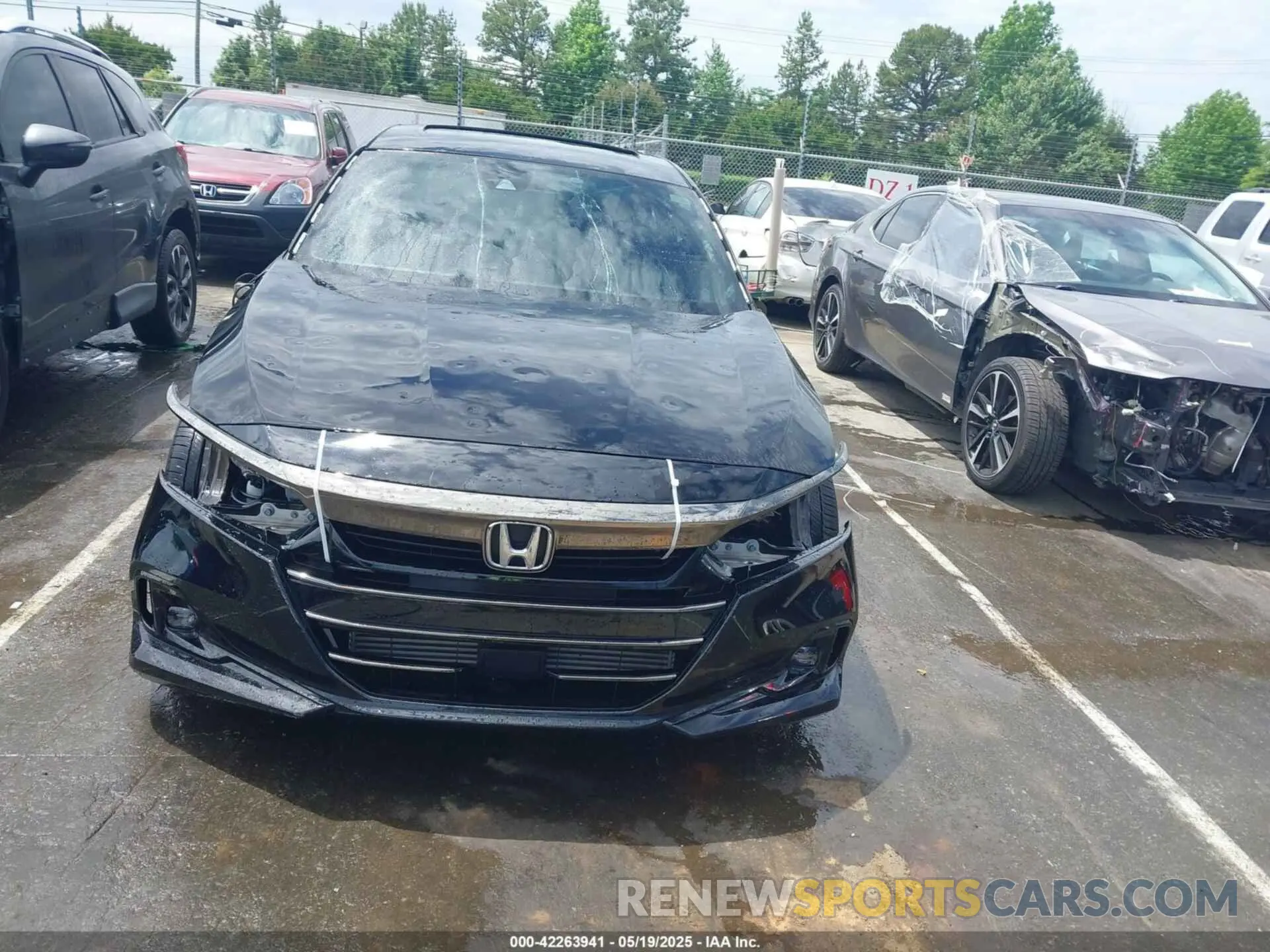 13 Photograph of a damaged car 1HGCV2F37MA023305 HONDA ACCORD 2021