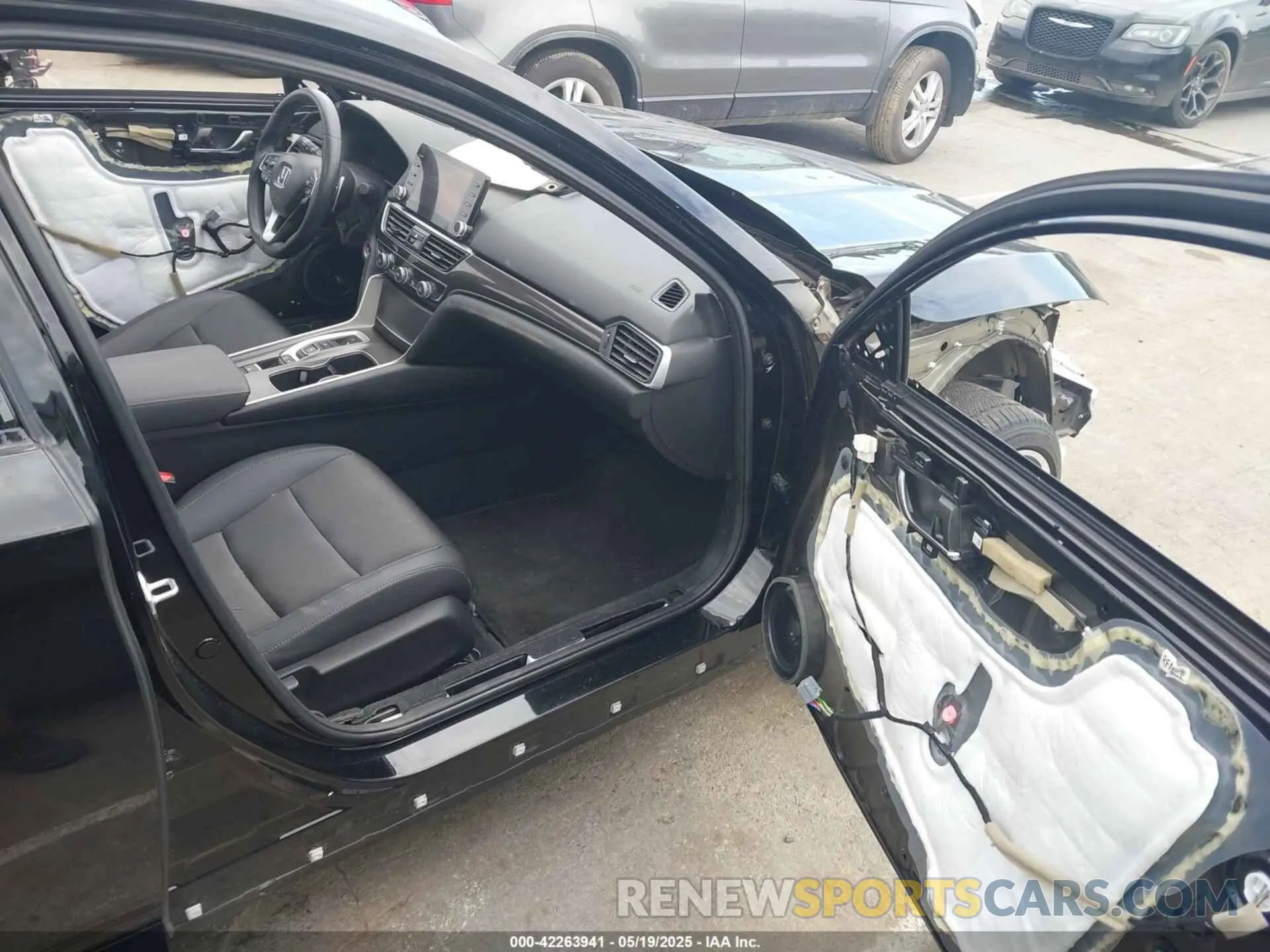 5 Photograph of a damaged car 1HGCV2F37MA023305 HONDA ACCORD 2021
