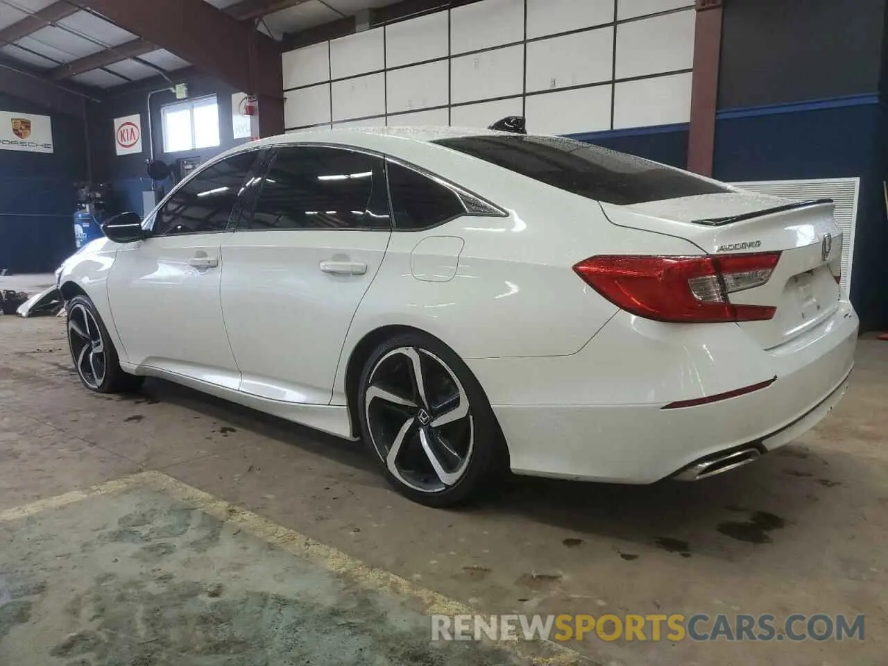 2 Фотография поврежденного автомобиля 1HGCV2F37MA029105 HONDA ACCORD 2021