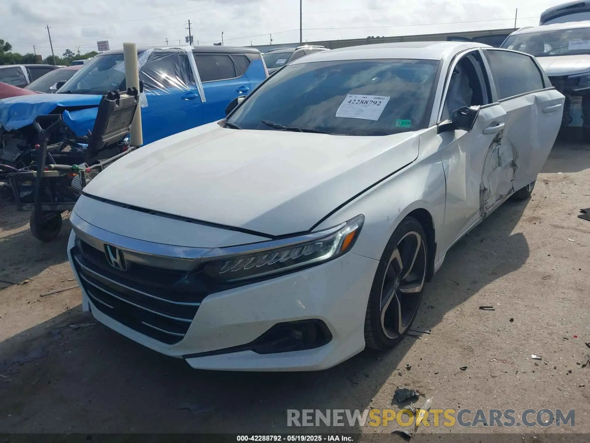 2 Фотография поврежденного автомобиля 1HGCV2F38MA000602 HONDA ACCORD 2021