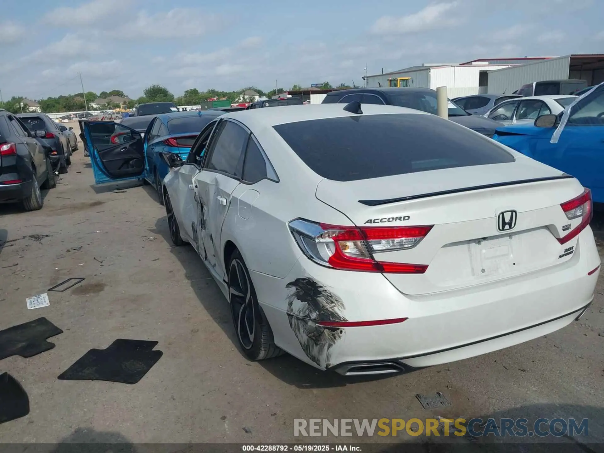 3 Фотография поврежденного автомобиля 1HGCV2F38MA000602 HONDA ACCORD 2021