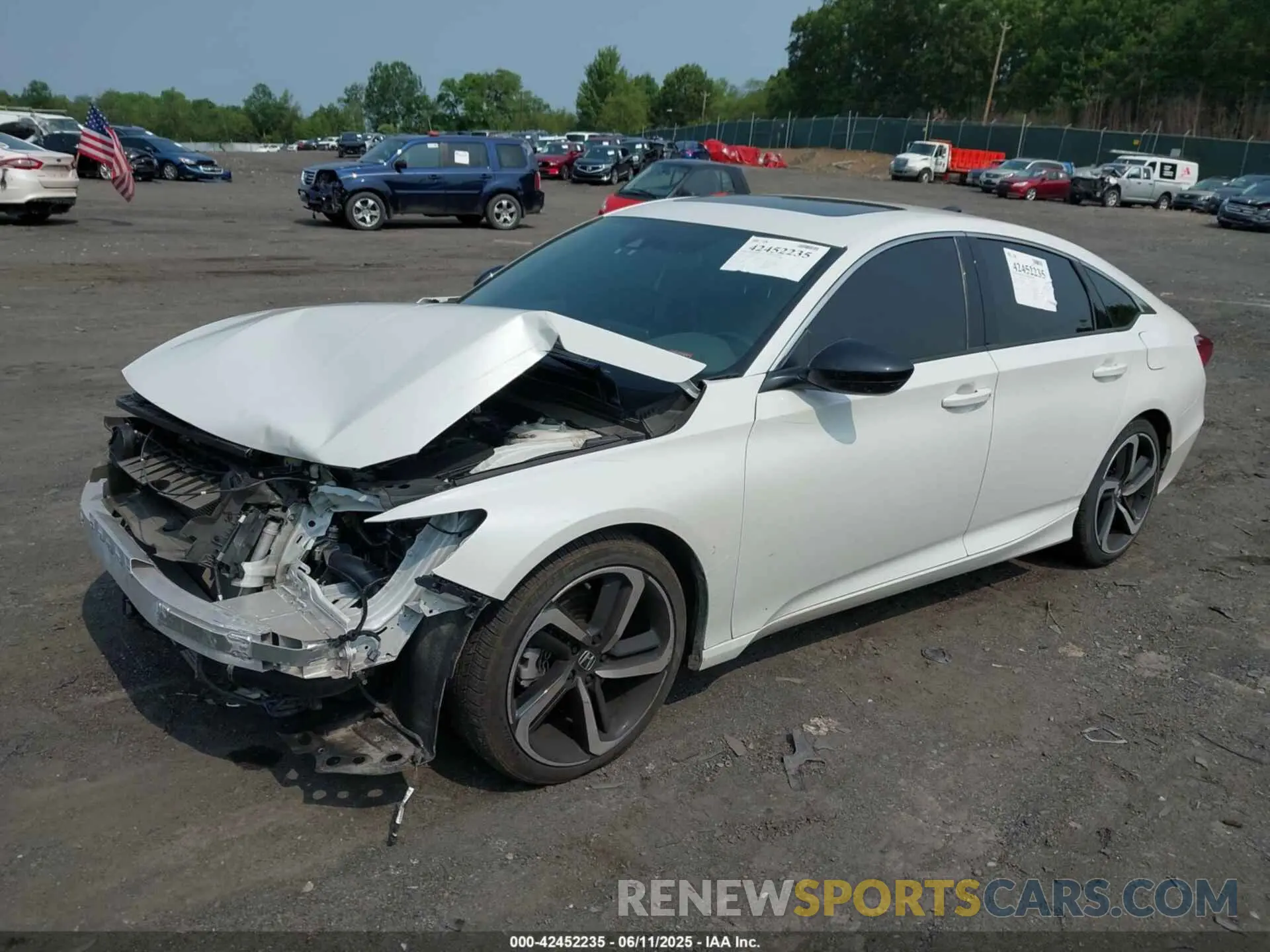 2 Фотография поврежденного автомобиля 1HGCV2F38MA027279 HONDA ACCORD 2021