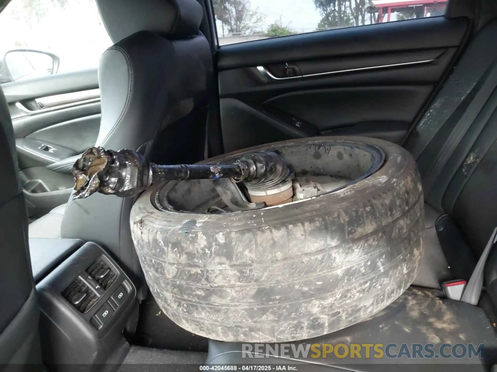 12 Фотография поврежденного автомобиля 1HGCV2F39MA016596 HONDA ACCORD 2021