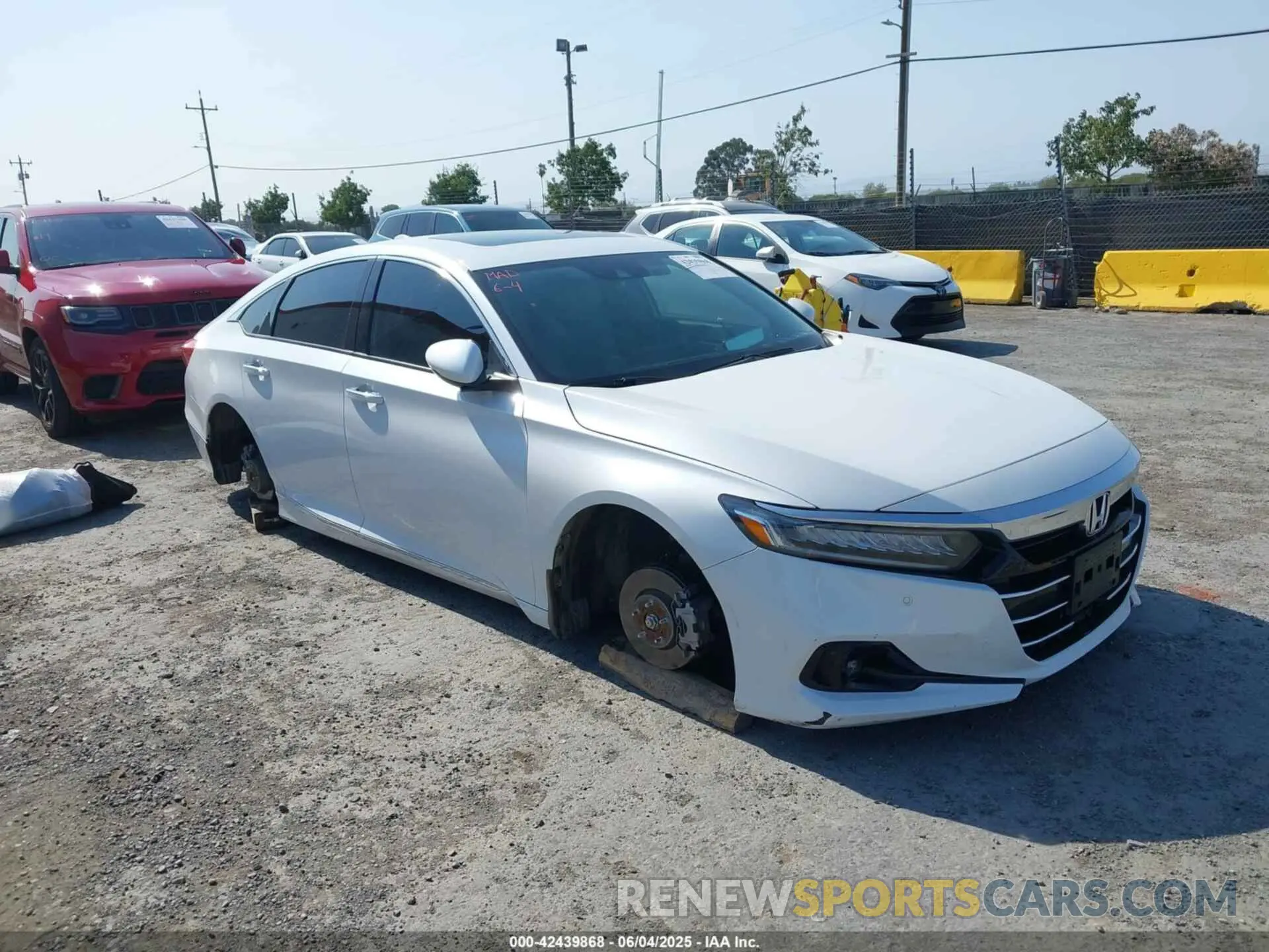 1 Photograph of a damaged car 1HGCV2F98MA021468 HONDA ACCORD 2021