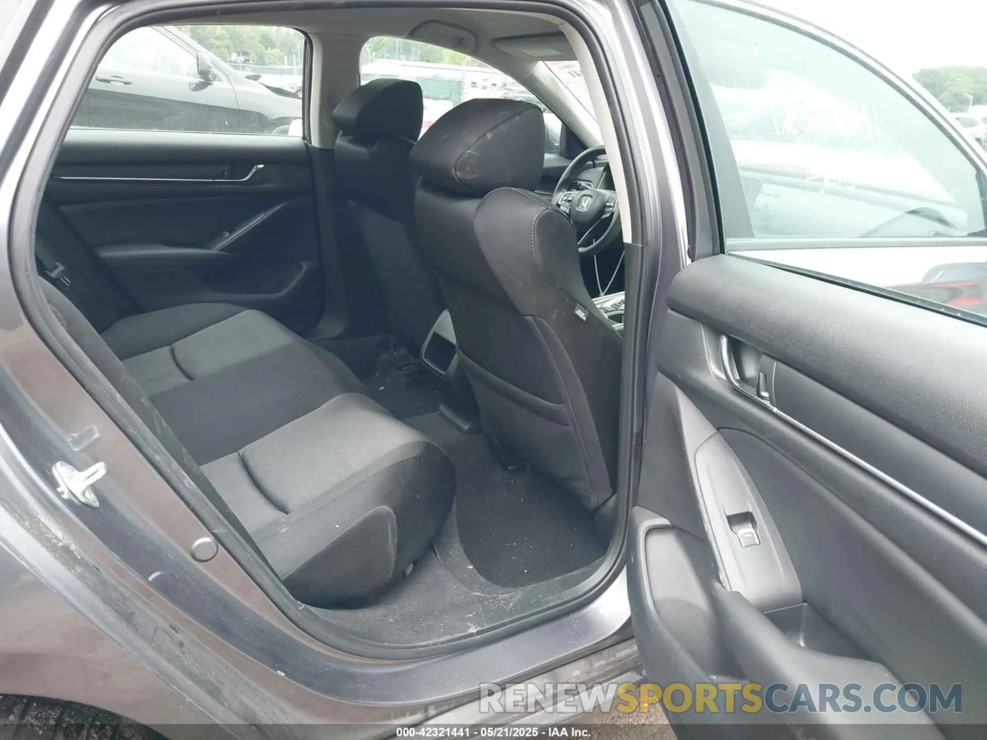 8 Photograph of a damaged car 1HGCV3F10MA007385 HONDA ACCORD 2021