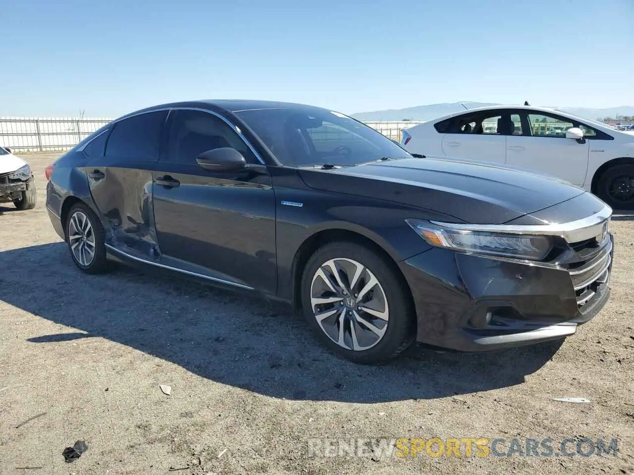 4 Фотография поврежденного автомобиля 1HGCV3F52MA019637 HONDA ACCORD 2021