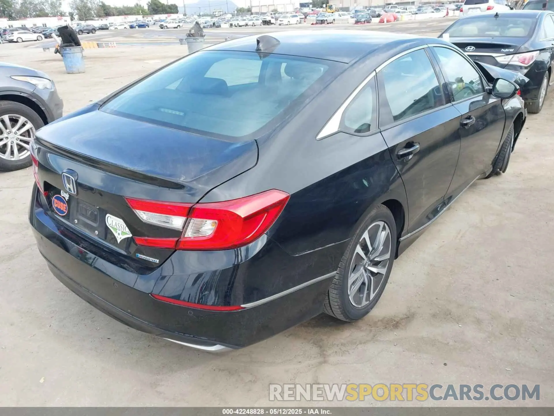 4 Photograph of a damaged car 1HGCV3F54MA015105 HONDA ACCORD 2021