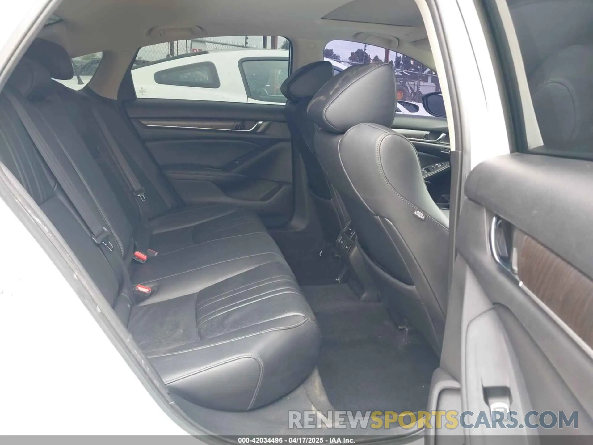 8 Фотография поврежденного автомобиля 1HGCV3F55MA012648 HONDA ACCORD 2021