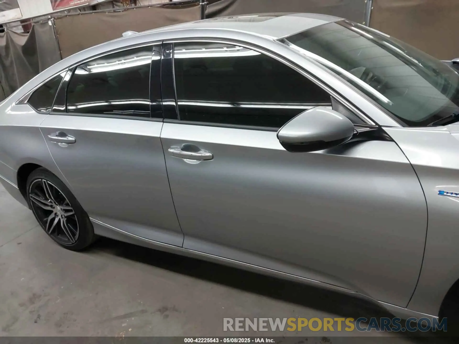 13 Photograph of a damaged car 1HGCV3F99MA018844 HONDA ACCORD 2021