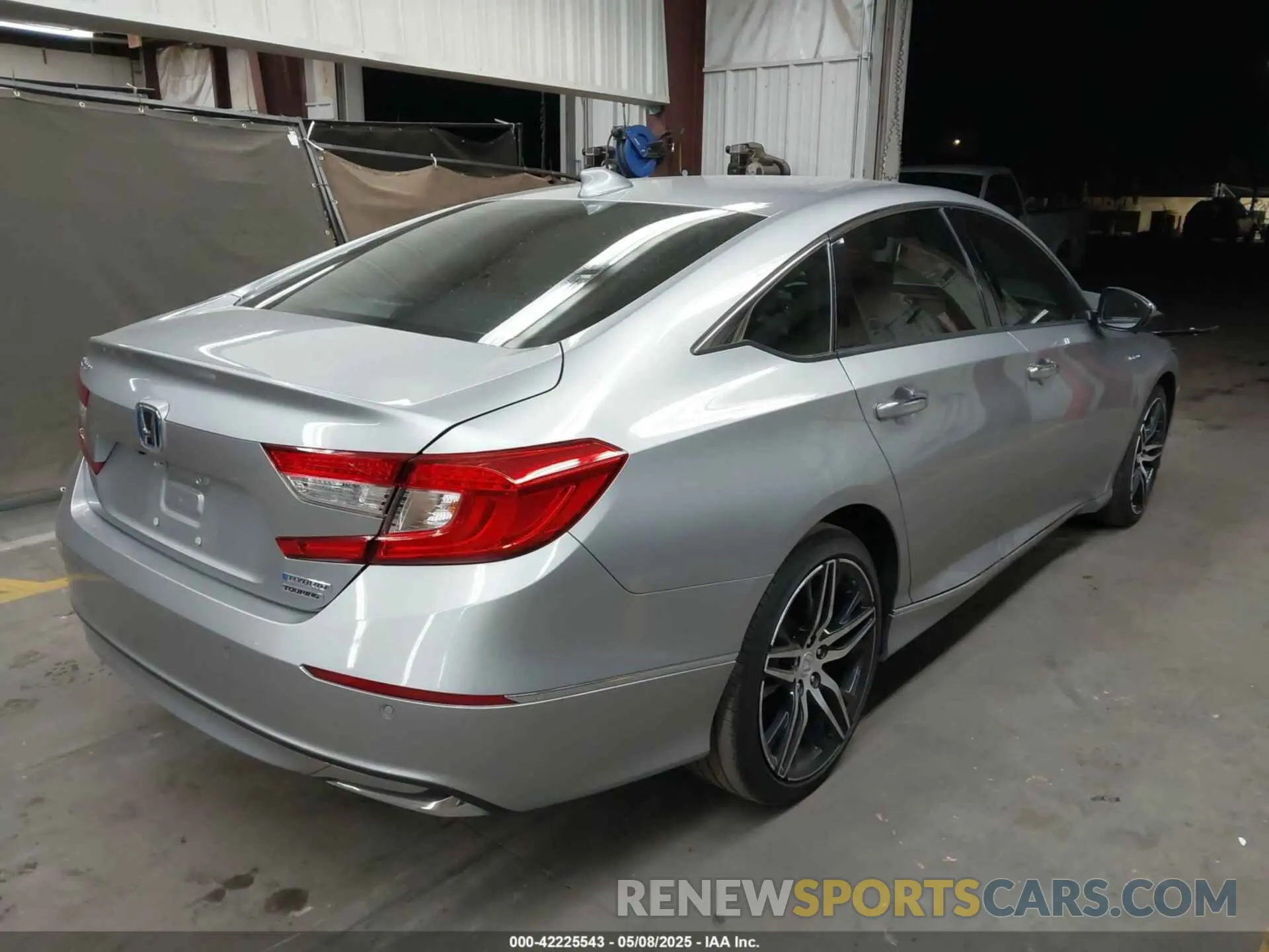 4 Photograph of a damaged car 1HGCV3F99MA018844 HONDA ACCORD 2021