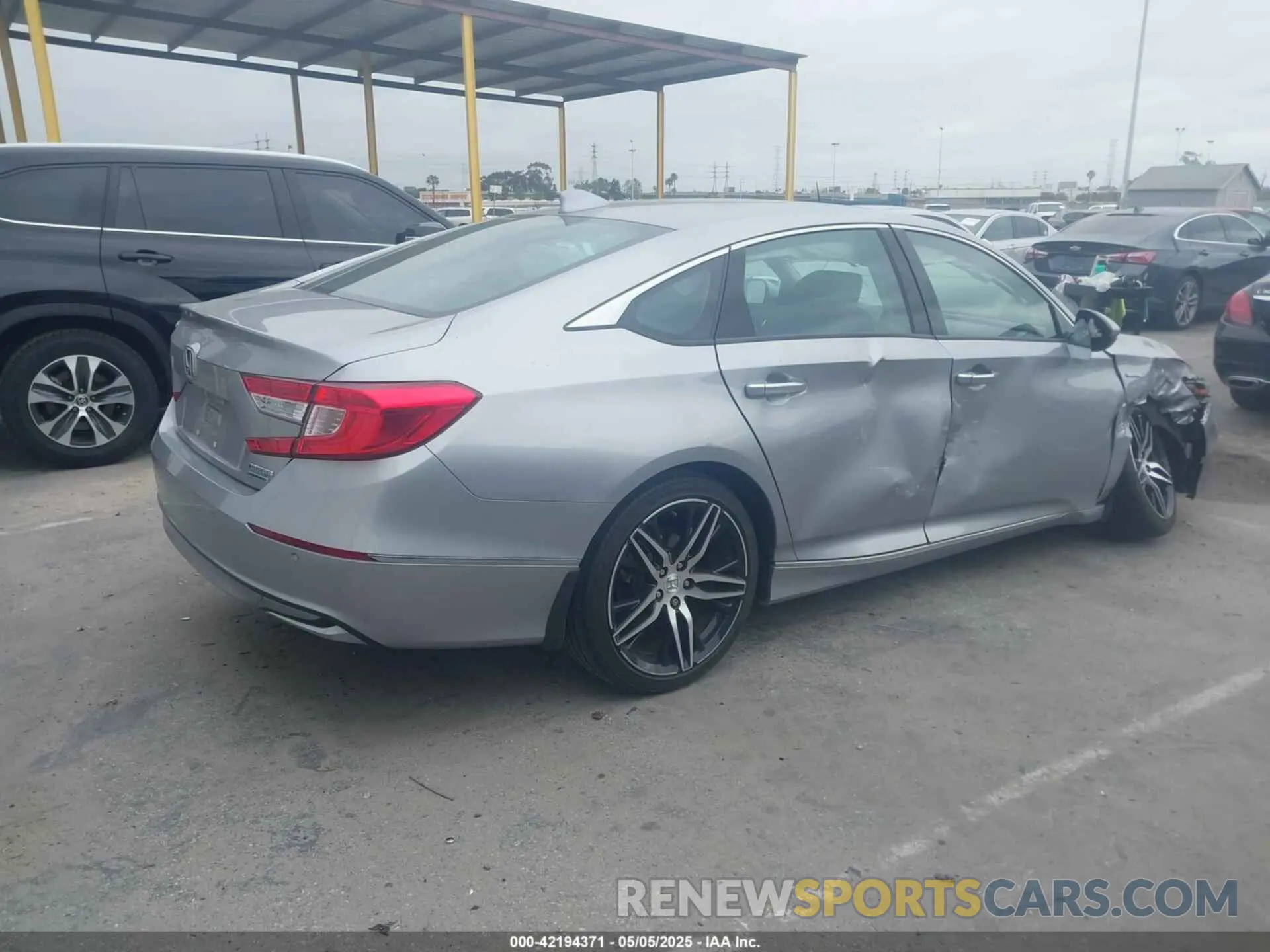 4 Фотография поврежденного автомобиля 1HGCV3F99MA020450 HONDA ACCORD 2021