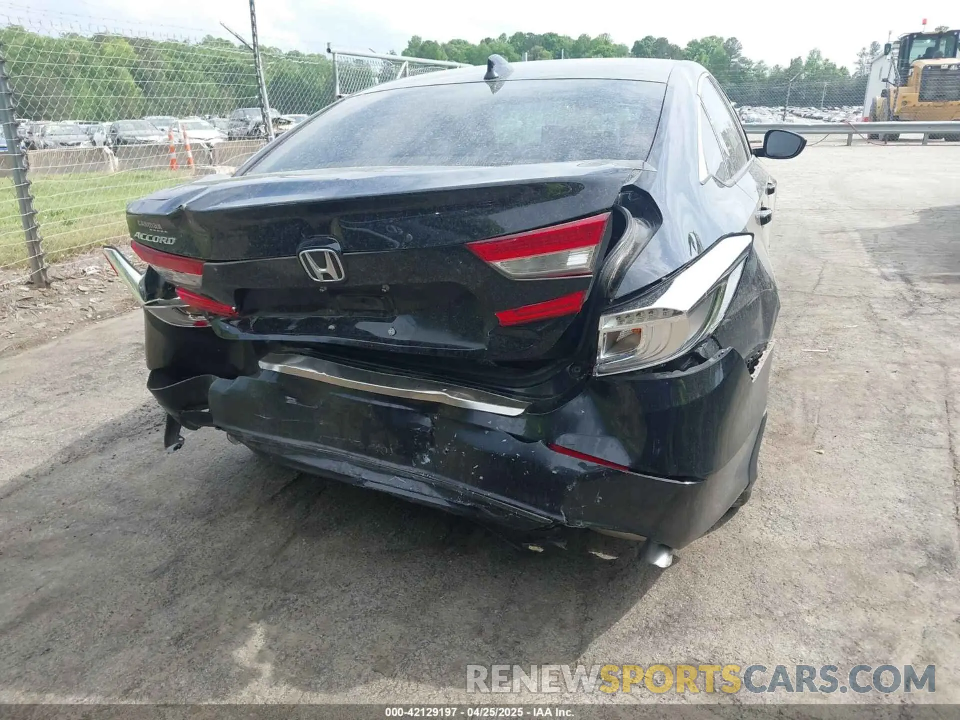 15 Photograph of a damaged car 1HGCV1F11NA069237 HONDA ACCORD 2022