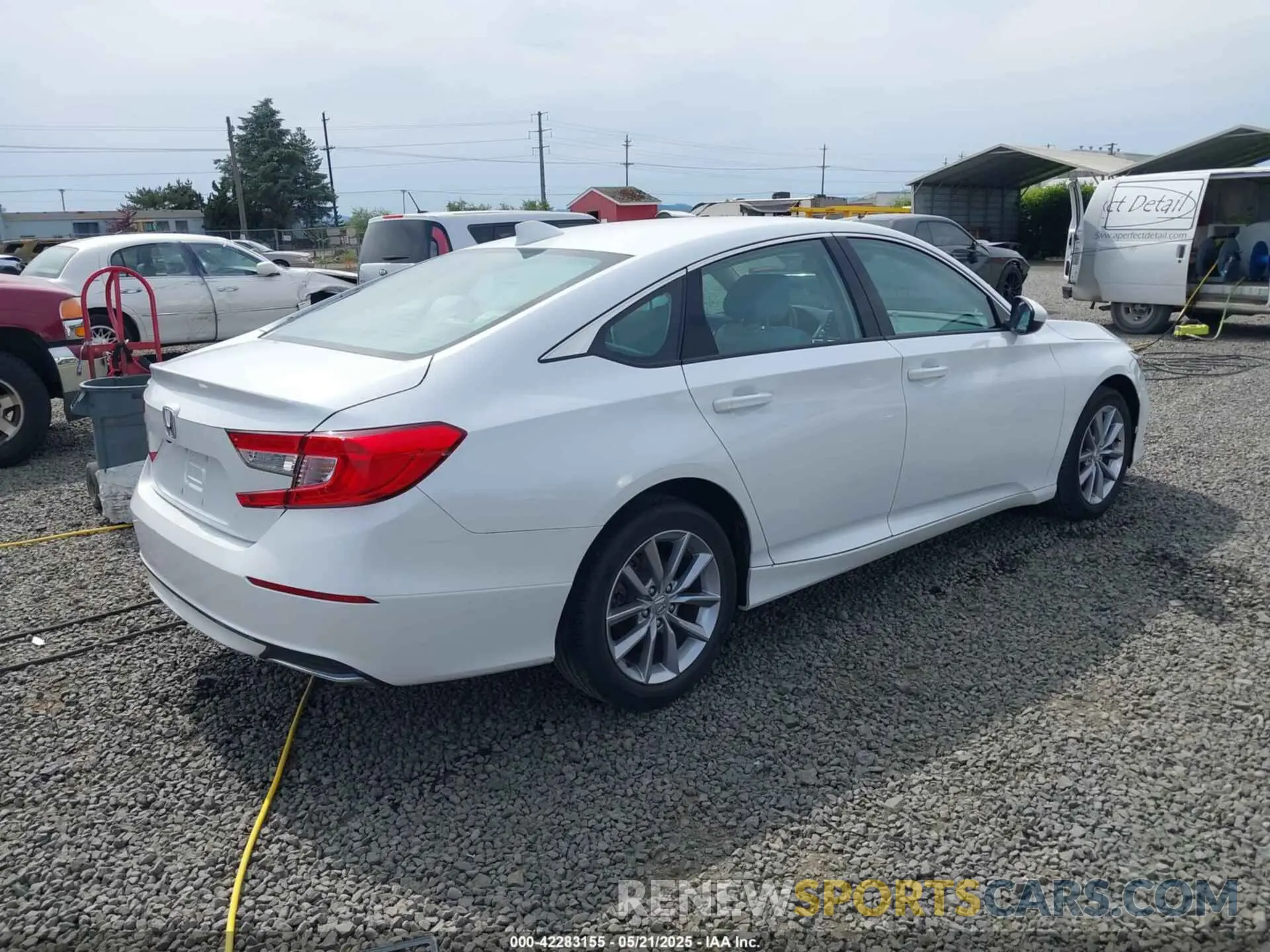 4 Photograph of a damaged car 1HGCV1F14NA011798 HONDA ACCORD 2022