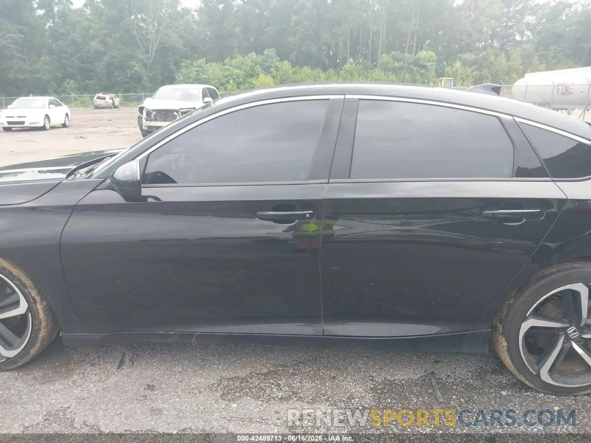 14 Photograph of a damaged car 1HGCV1F30NA037591 HONDA ACCORD 2022