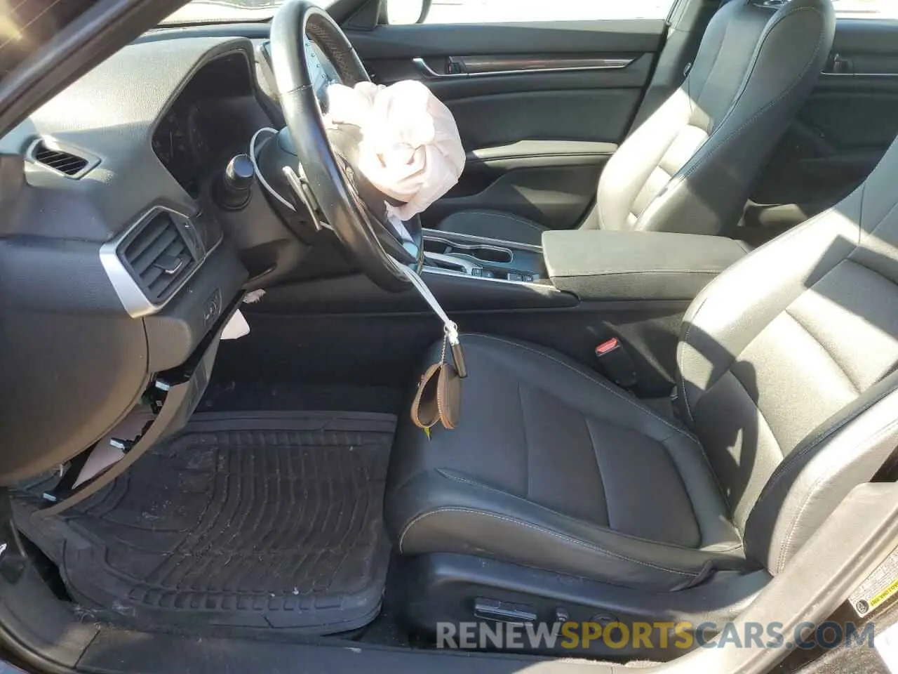 7 Photograph of a damaged car 1HGCV1F30NA086693 HONDA ACCORD 2022