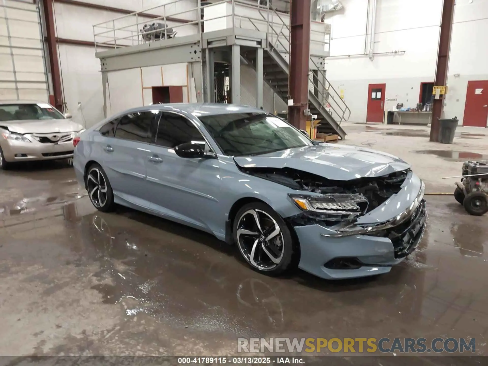 1 Фотография поврежденного автомобиля 1HGCV1F30NA117795 HONDA ACCORD 2022