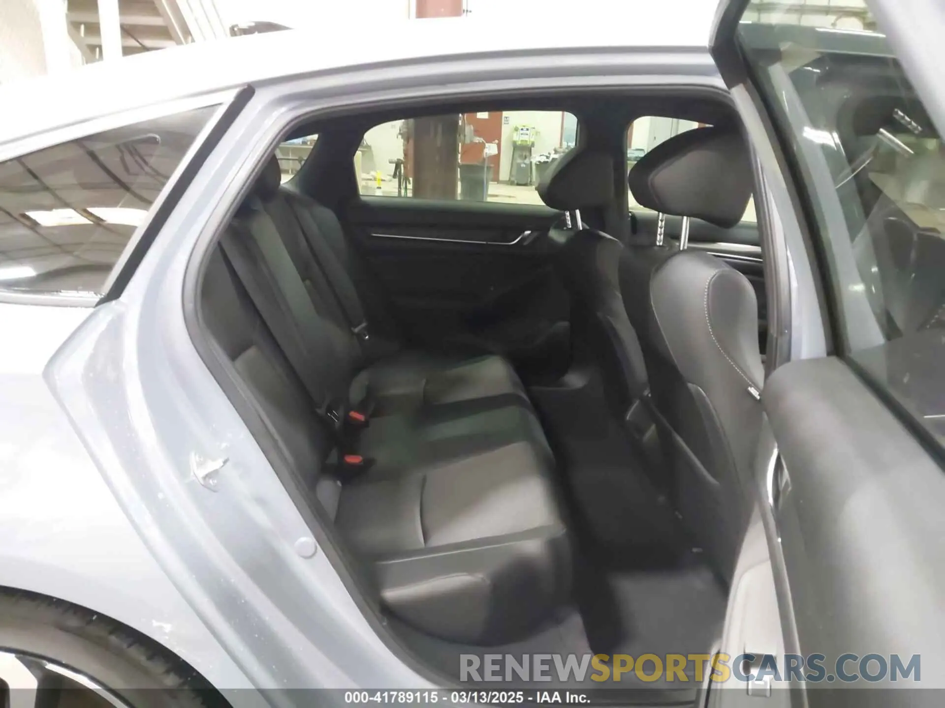 8 Фотография поврежденного автомобиля 1HGCV1F30NA117795 HONDA ACCORD 2022
