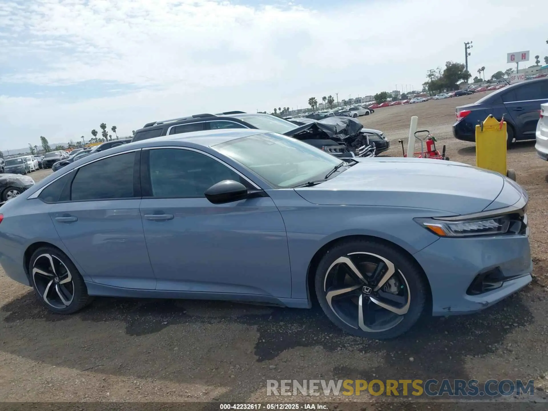 13 Photograph of a damaged car 1HGCV1F31NA018743 HONDA ACCORD 2022