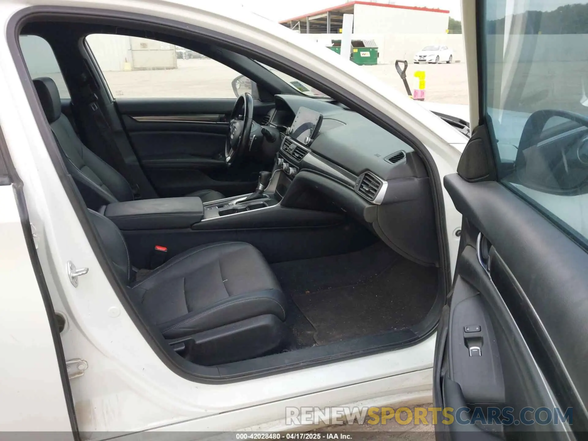5 Фотография поврежденного автомобиля 1HGCV1F31NA039950 HONDA ACCORD 2022
