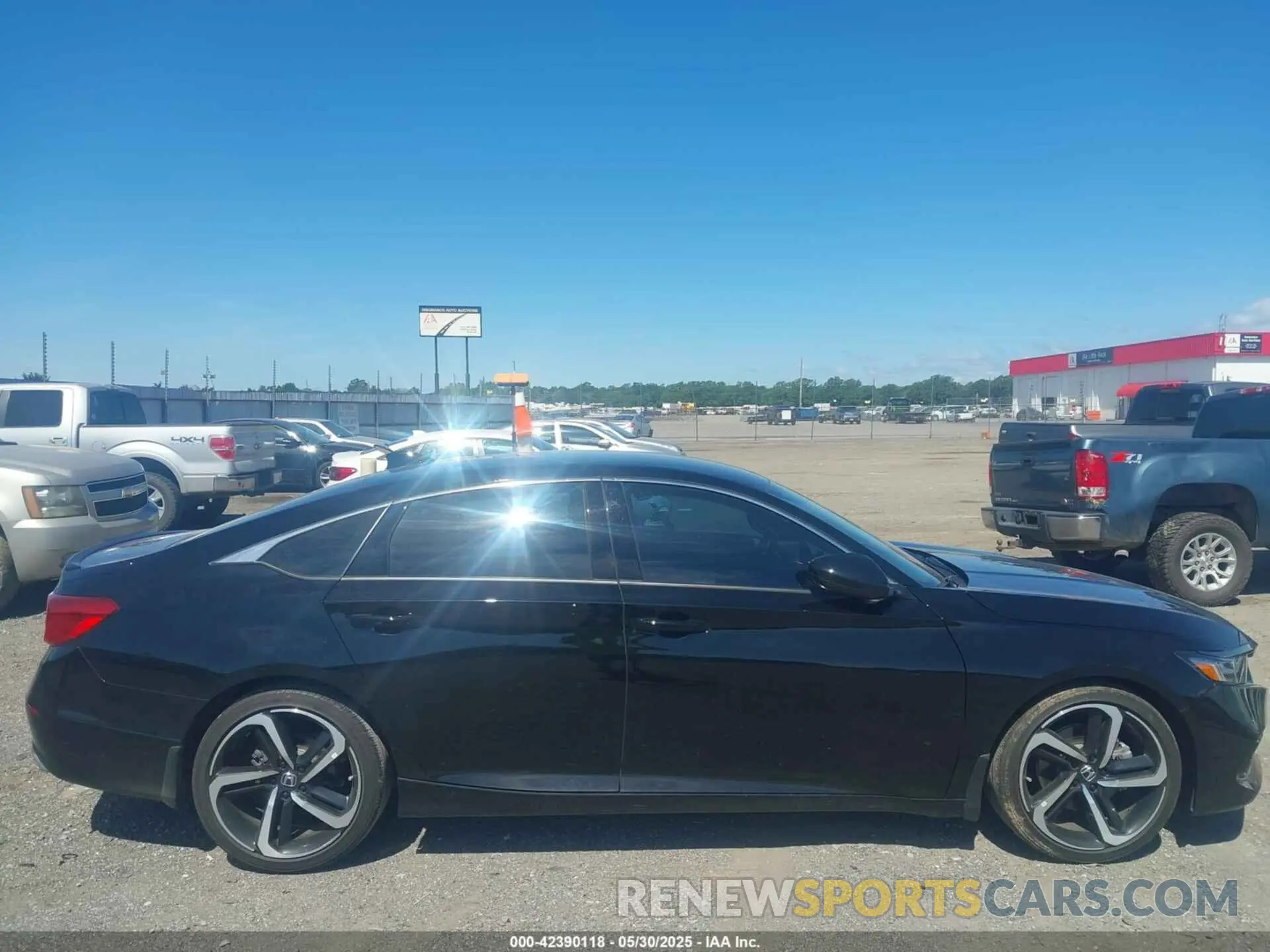17 Photograph of a damaged car 1HGCV1F31NA086718 HONDA ACCORD 2022