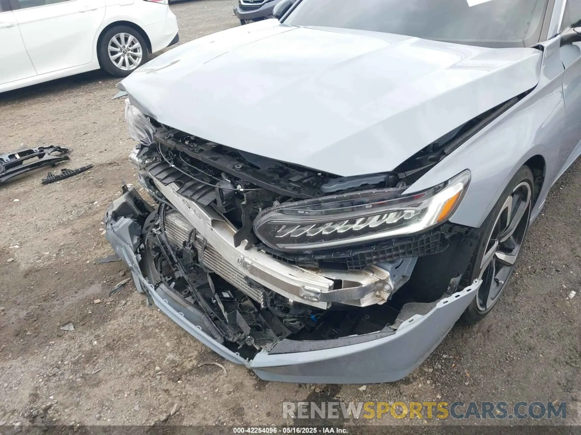 19 Photograph of a damaged car 1HGCV1F31NA093779 HONDA ACCORD 2022