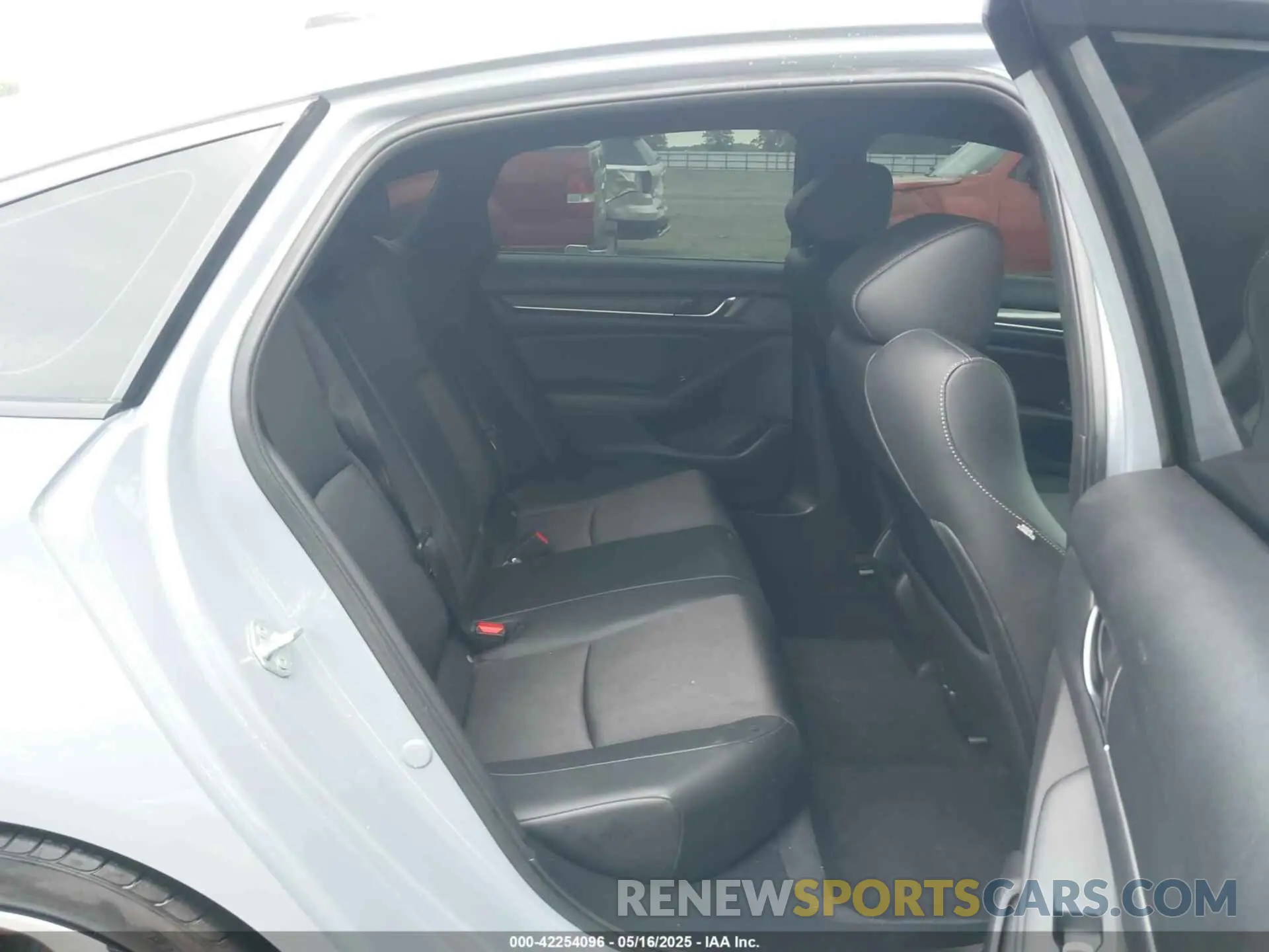 8 Photograph of a damaged car 1HGCV1F31NA093779 HONDA ACCORD 2022