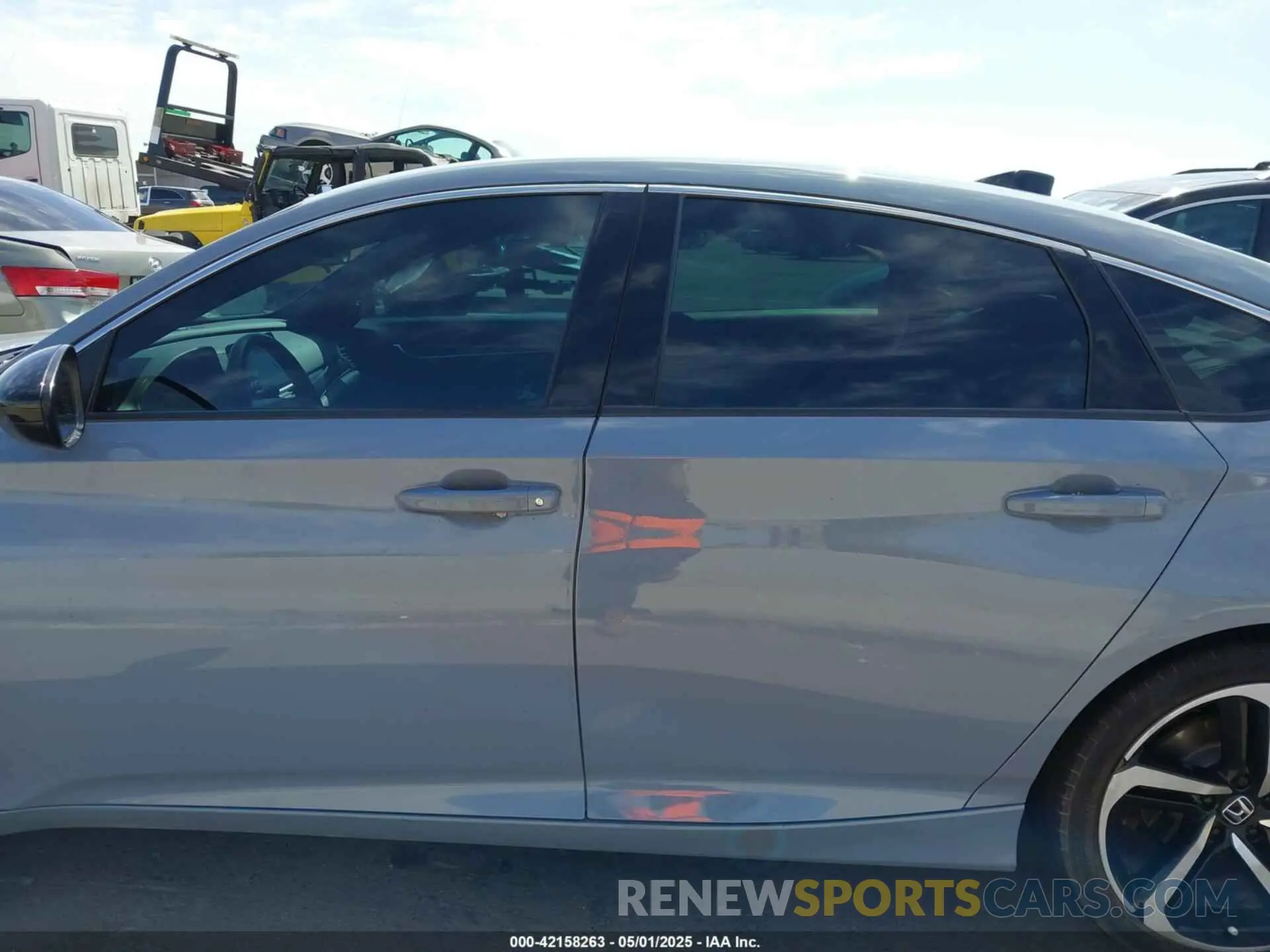 14 Photograph of a damaged car 1HGCV1F31NA093880 HONDA ACCORD 2022
