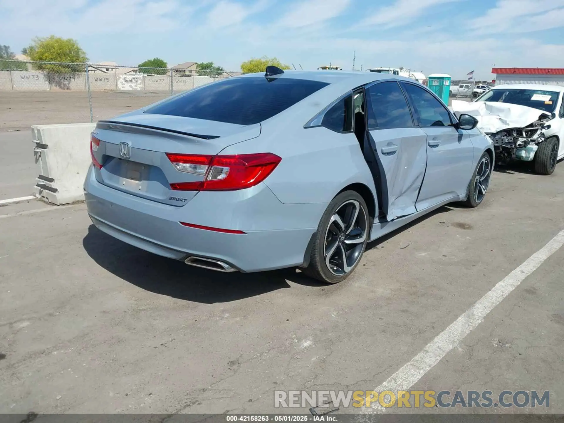 4 Photograph of a damaged car 1HGCV1F31NA093880 HONDA ACCORD 2022