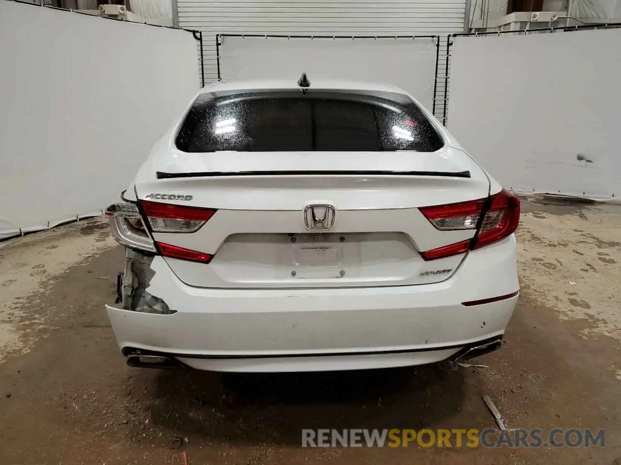 6 Photograph of a damaged car 1HGCV1F31NA110936 HONDA ACCORD 2022