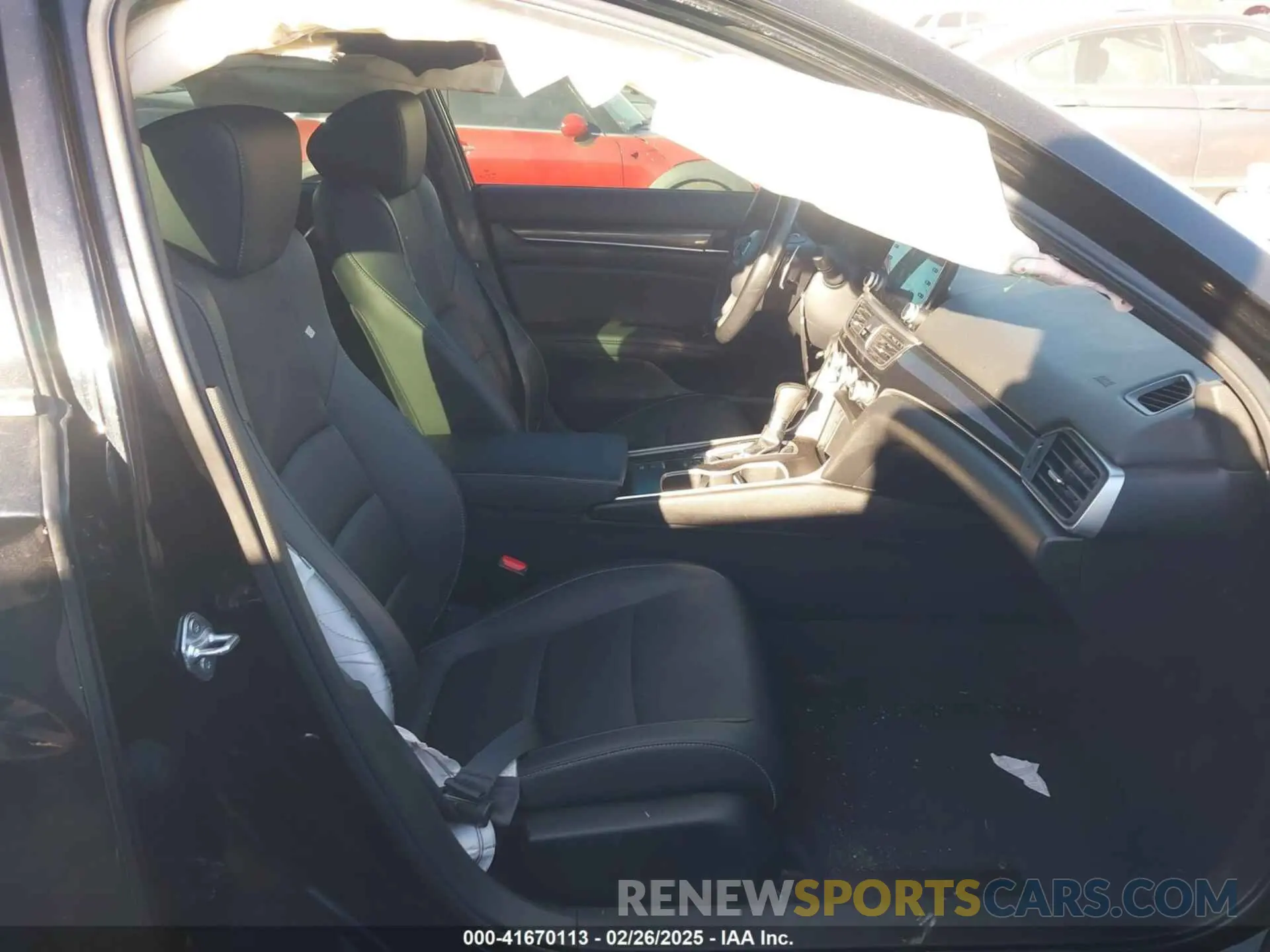 5 Photograph of a damaged car 1HGCV1F31NA115991 HONDA ACCORD 2022