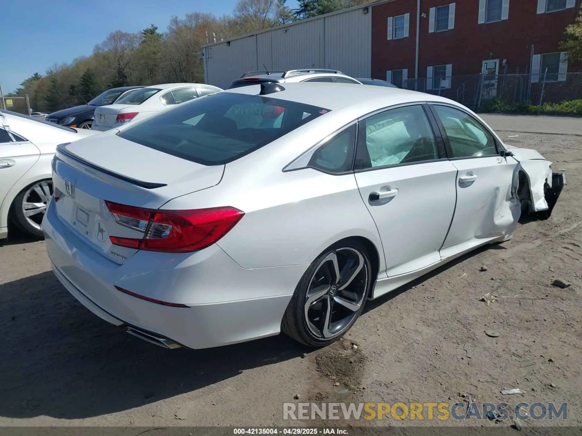 4 Фотография поврежденного автомобиля 1HGCV1F31NA124058 HONDA ACCORD 2022