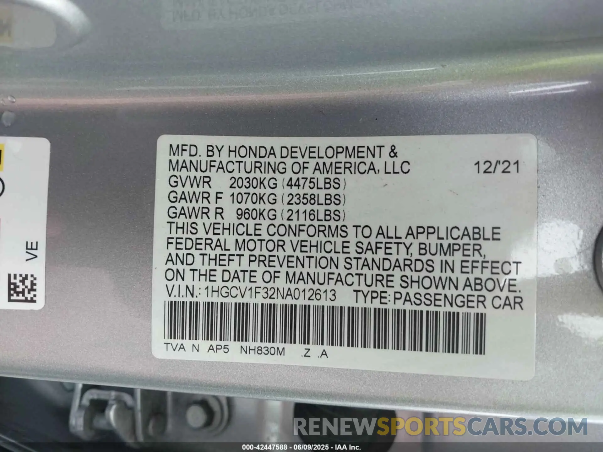 9 Photograph of a damaged car 1HGCV1F32NA012613 HONDA ACCORD 2022