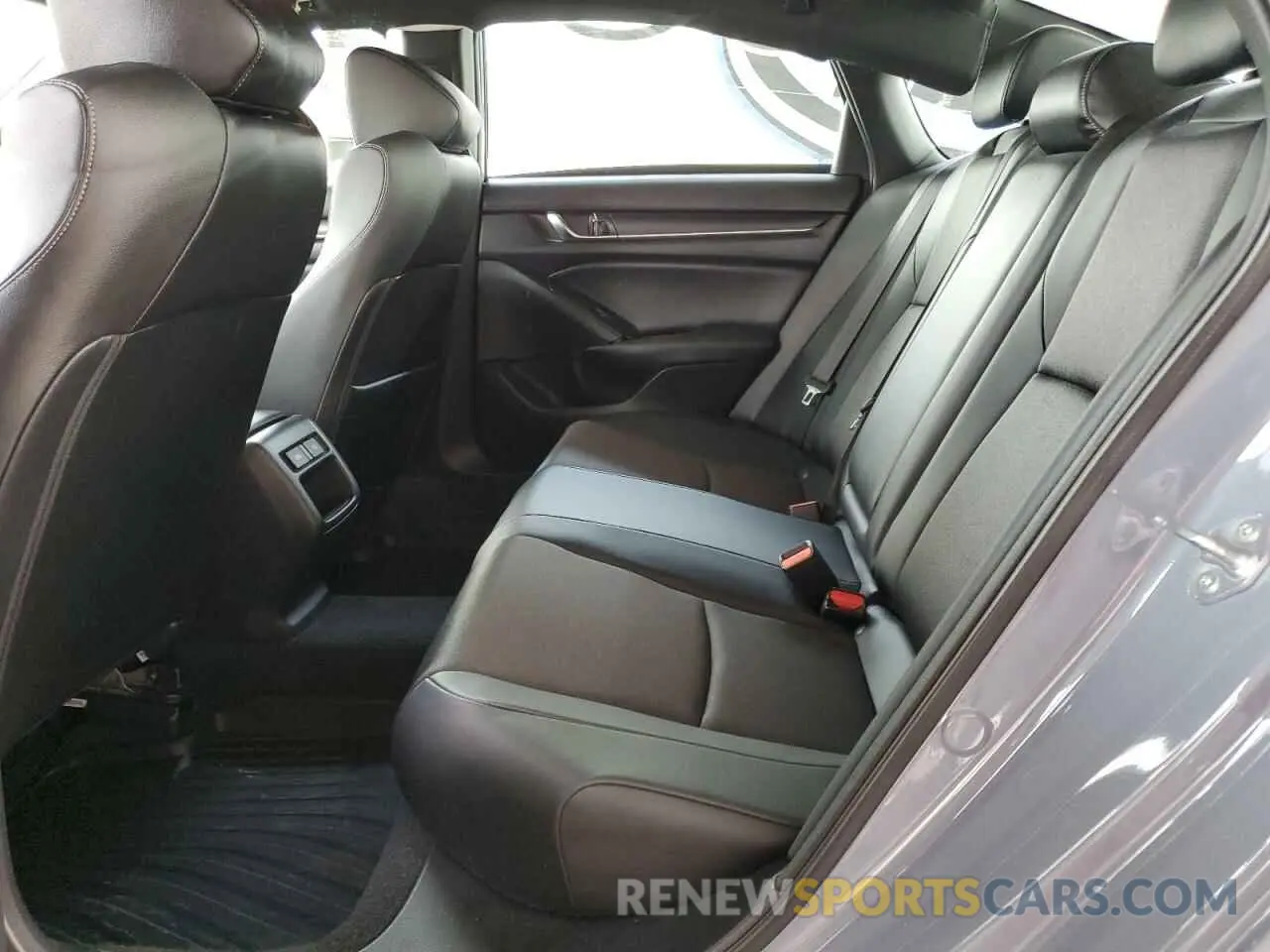 10 Photograph of a damaged car 1HGCV1F32NA020257 HONDA ACCORD 2022