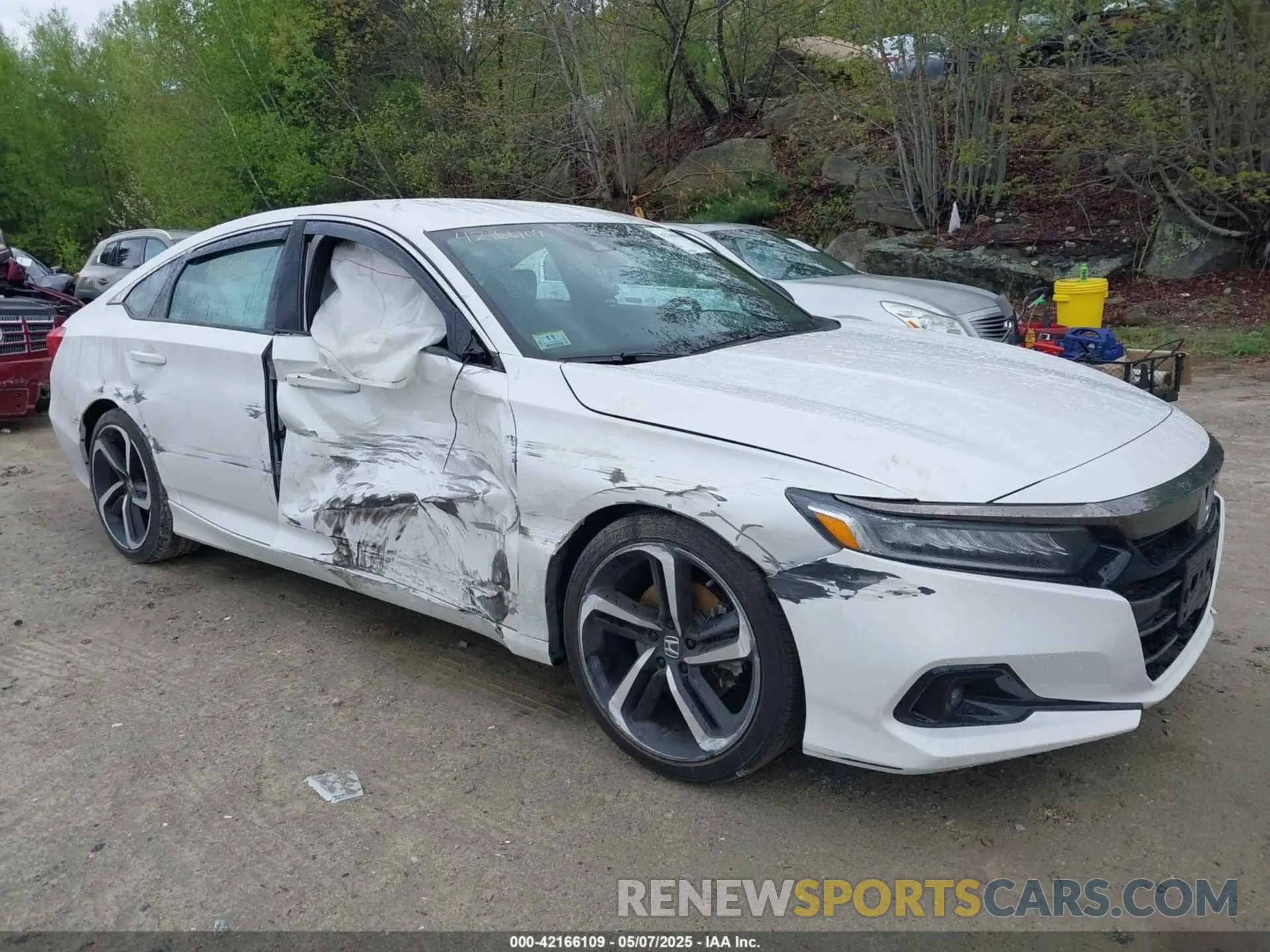1 Photograph of a damaged car 1HGCV1F32NA024308 HONDA ACCORD 2022