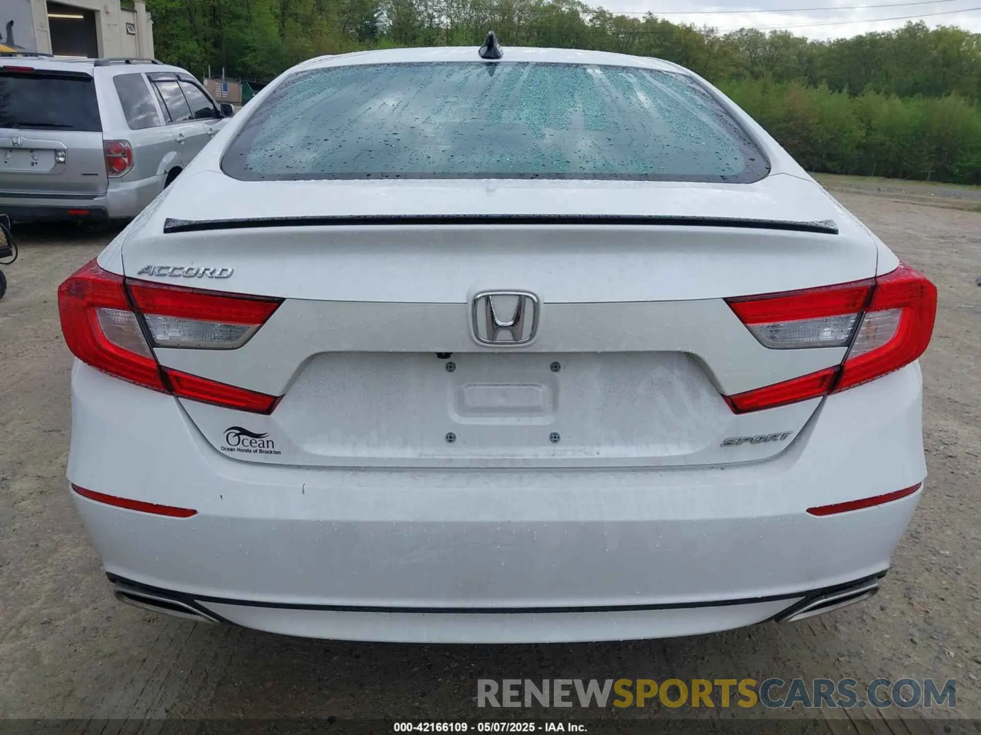 16 Photograph of a damaged car 1HGCV1F32NA024308 HONDA ACCORD 2022