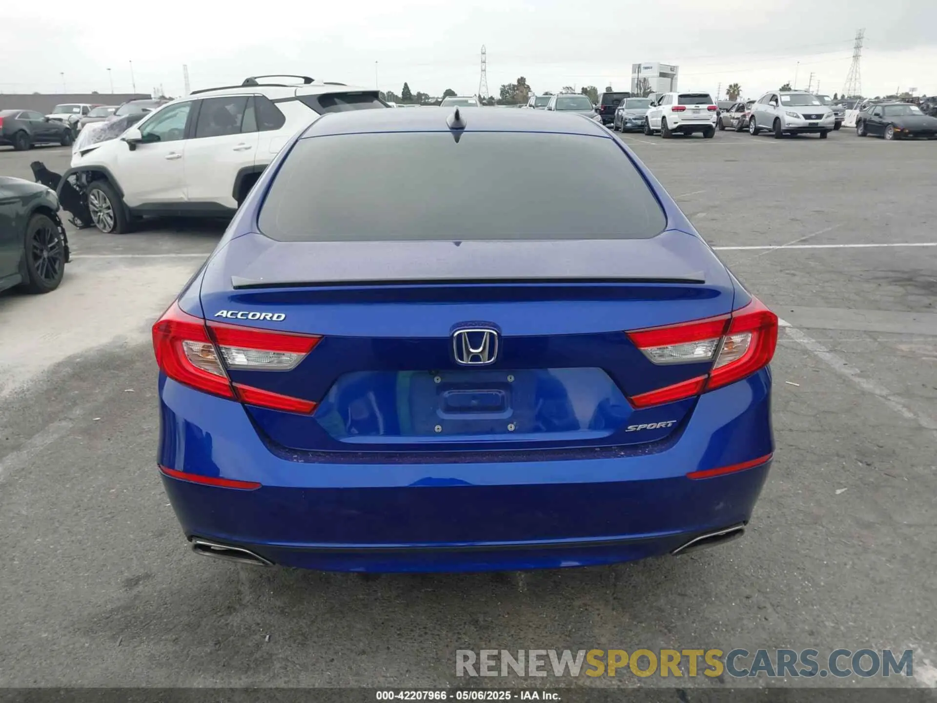 16 Photograph of a damaged car 1HGCV1F33NA005301 HONDA ACCORD 2022