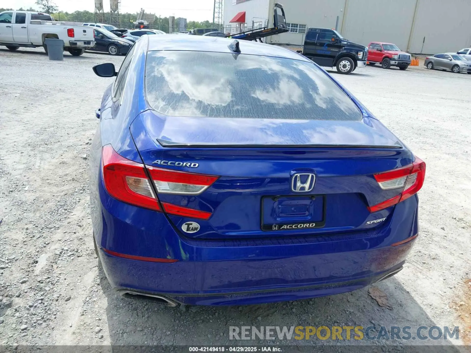 16 Photograph of a damaged car 1HGCV1F33NA038928 HONDA ACCORD 2022