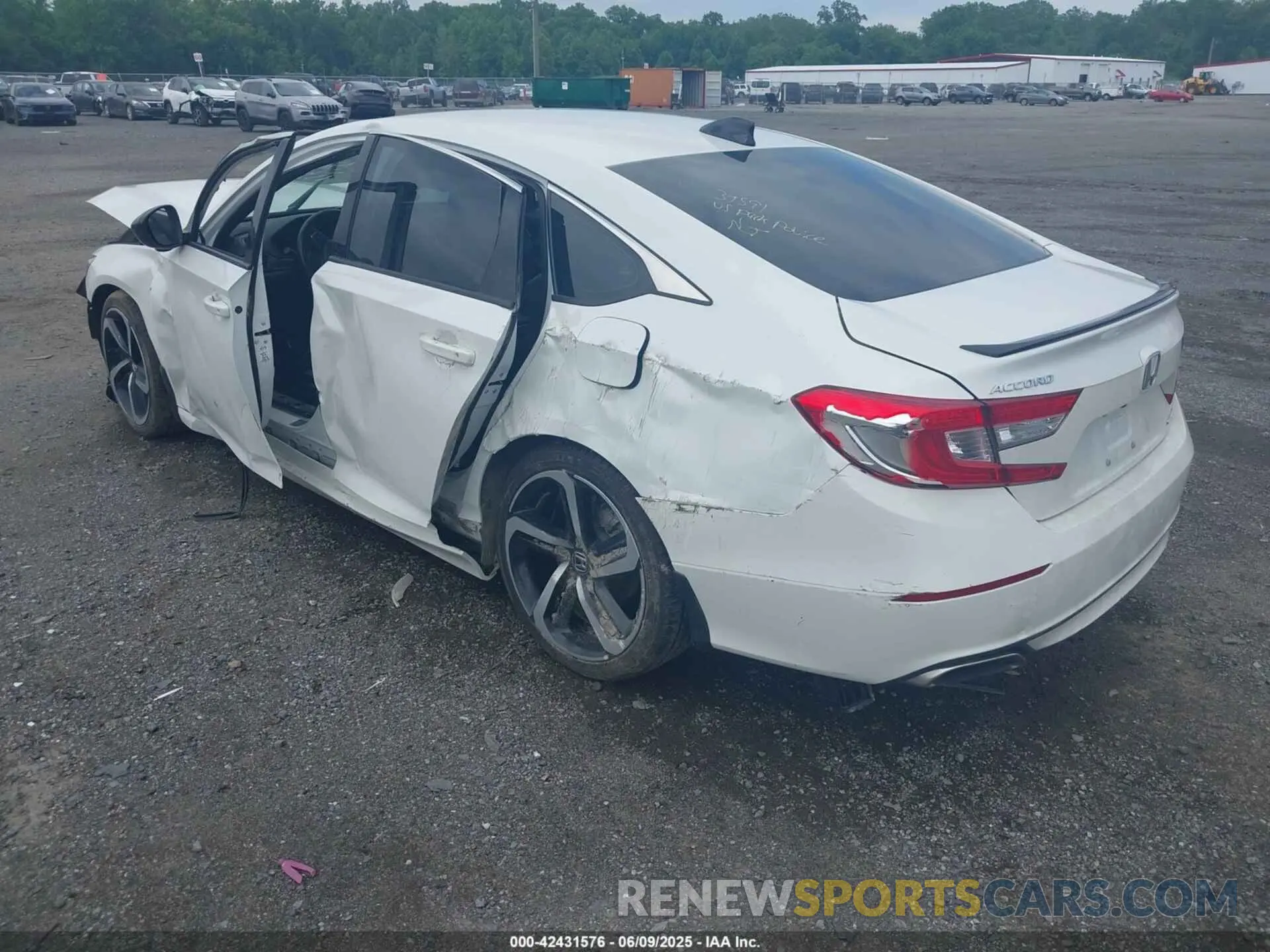 3 Photograph of a damaged car 1HGCV1F33NA081410 HONDA ACCORD 2022