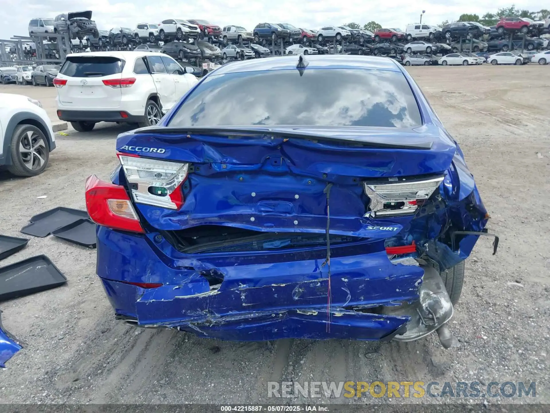 17 Фотография поврежденного автомобиля 1HGCV1F33NA083674 HONDA ACCORD 2022